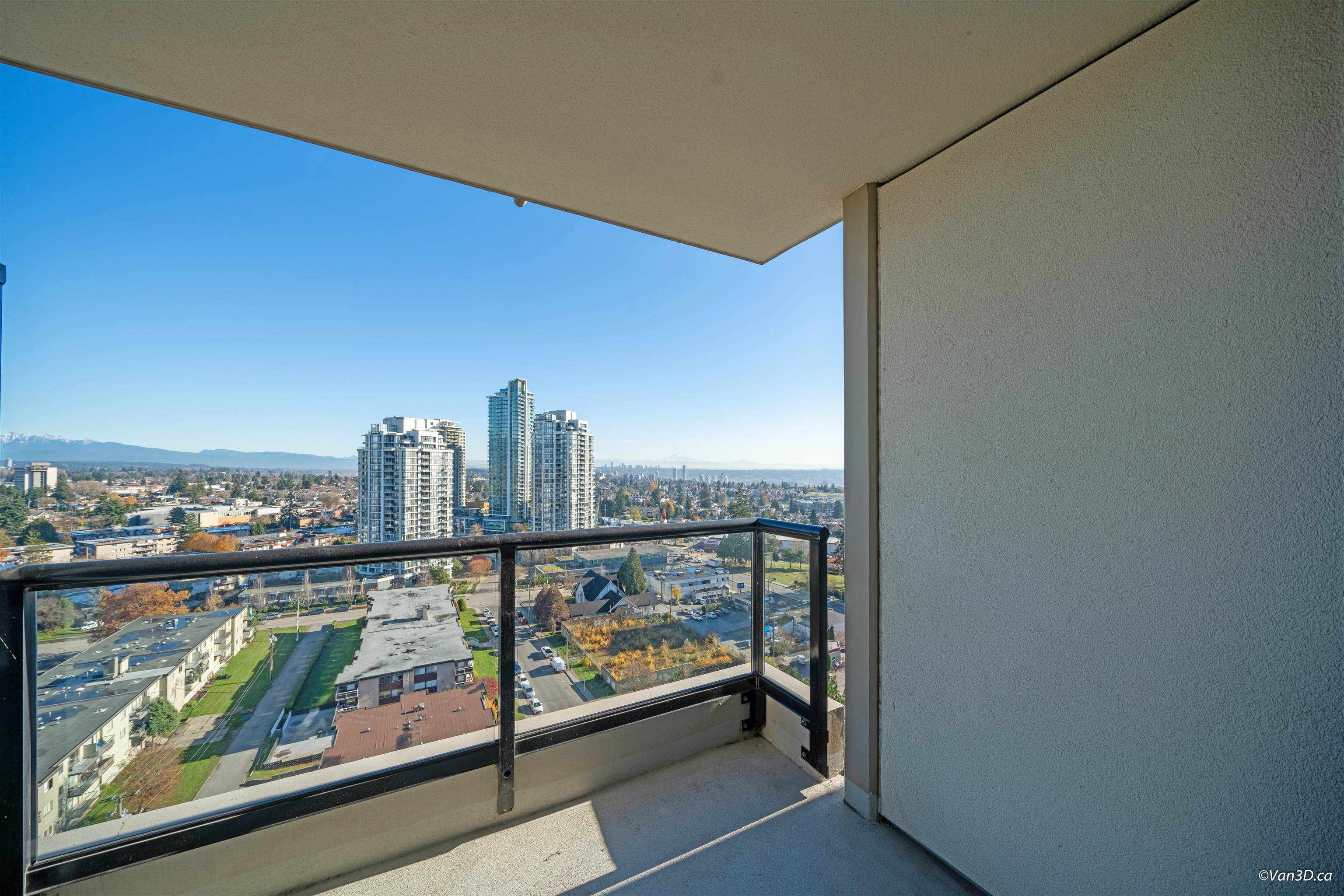 1806 7063 HALL AVENUE, #1806