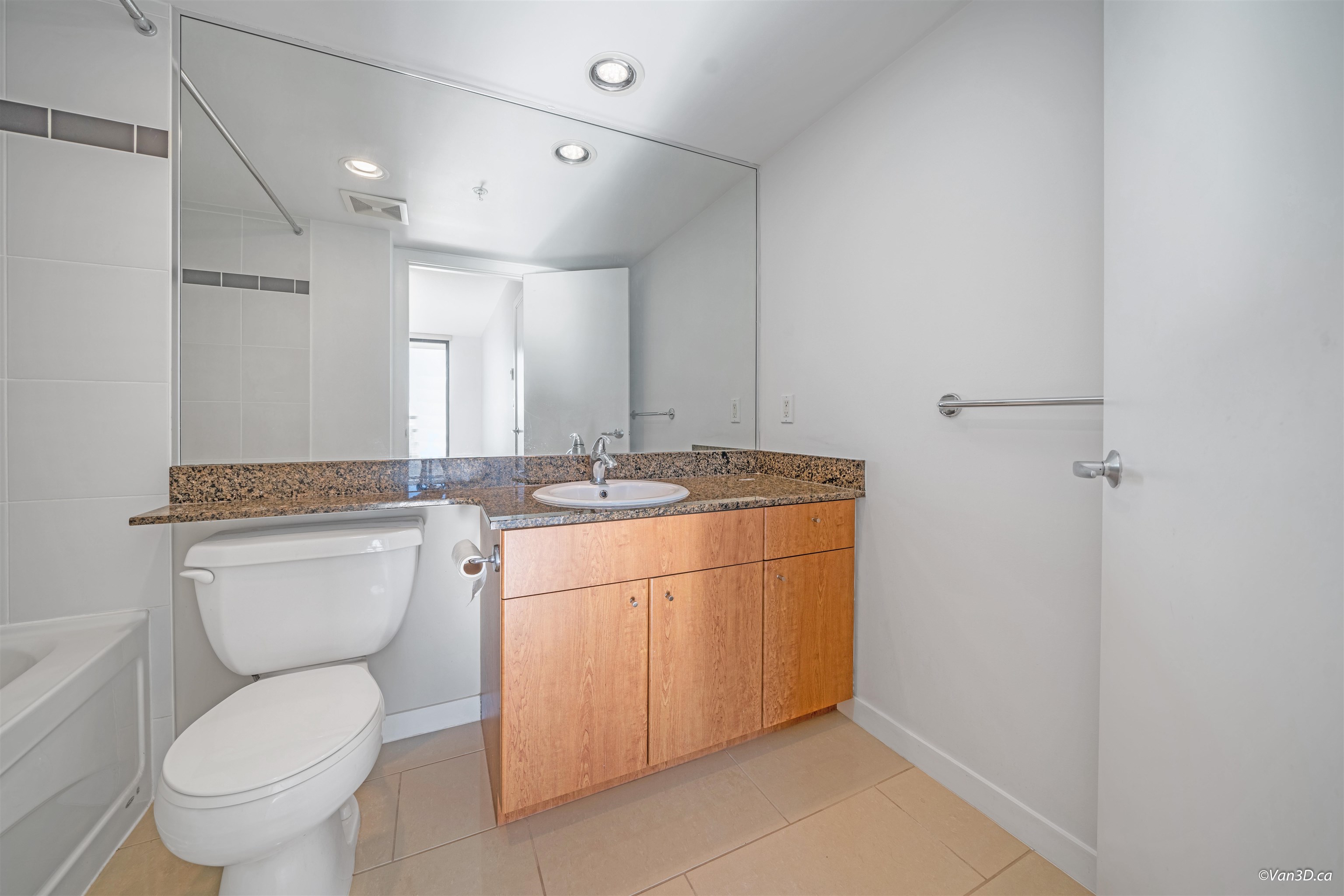 1806 7063 HALL AVENUE, #1806