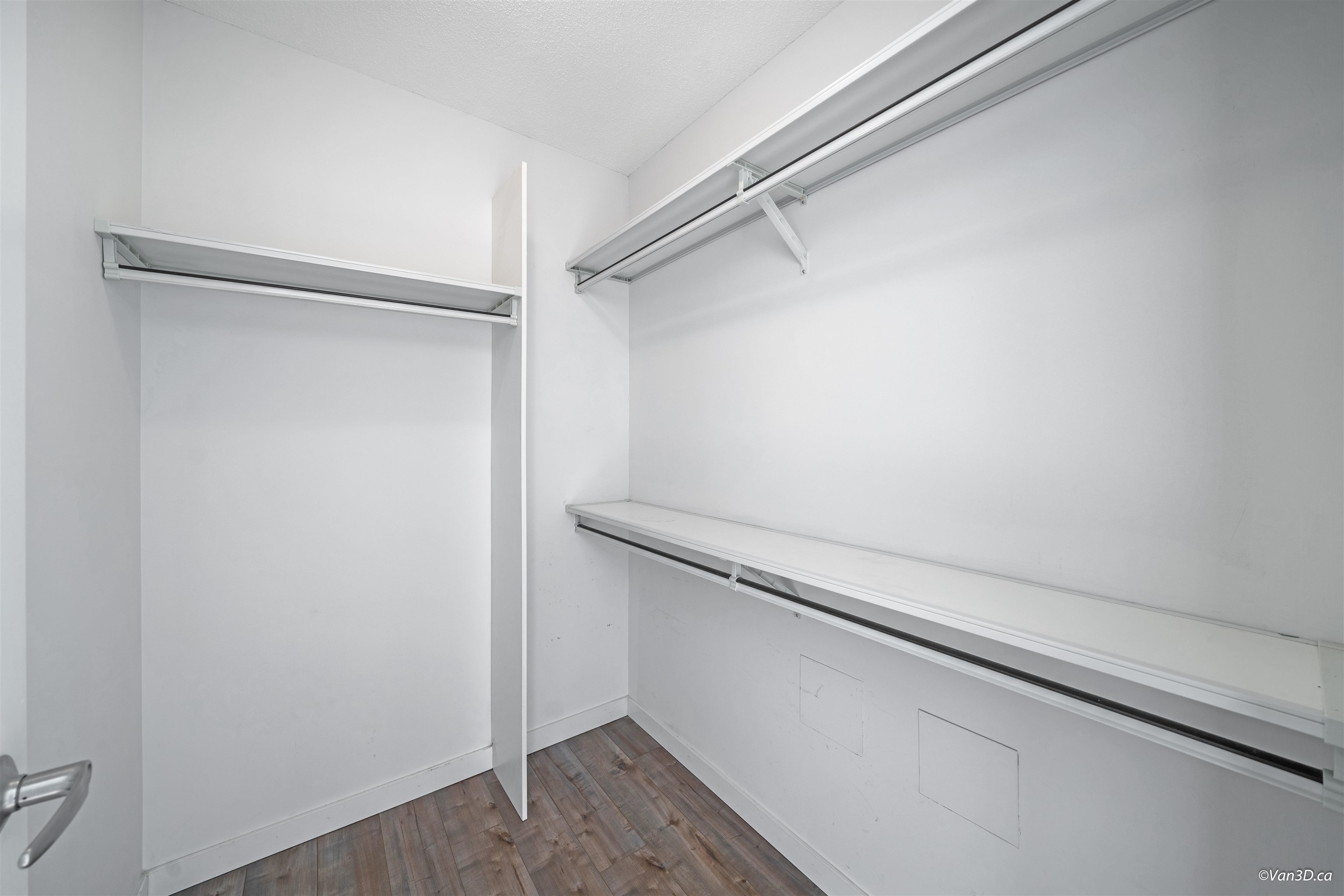 1806 7063 HALL AVENUE, #1806