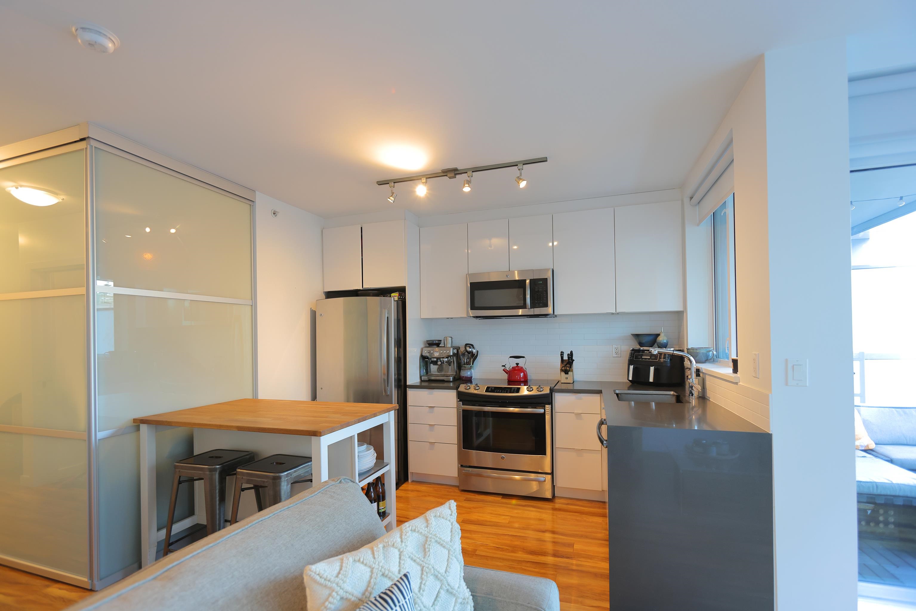 312 289 E 6TH AVENUE, #312