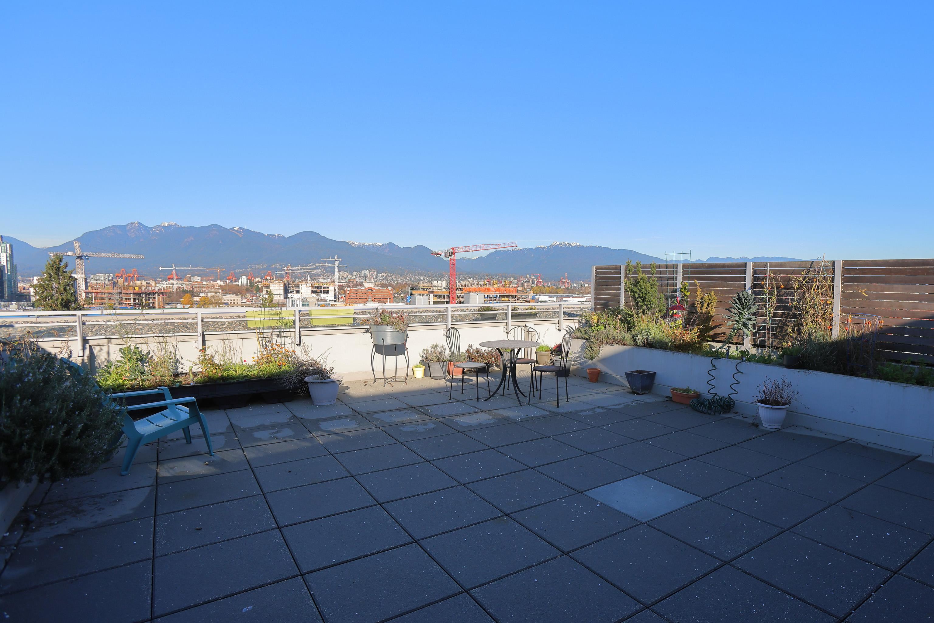 312 289 E 6TH AVENUE, #312