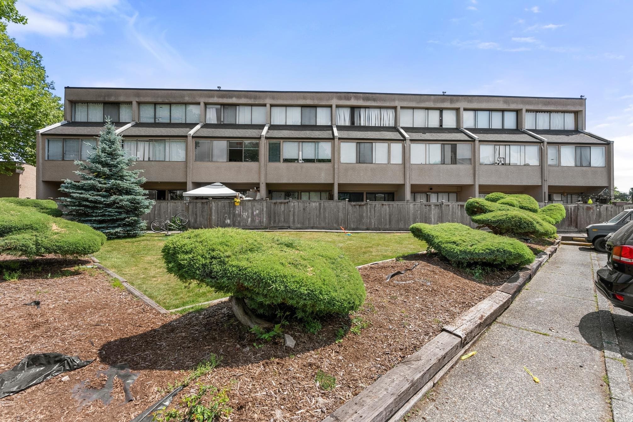 24 17700 60 AVENUE, #24