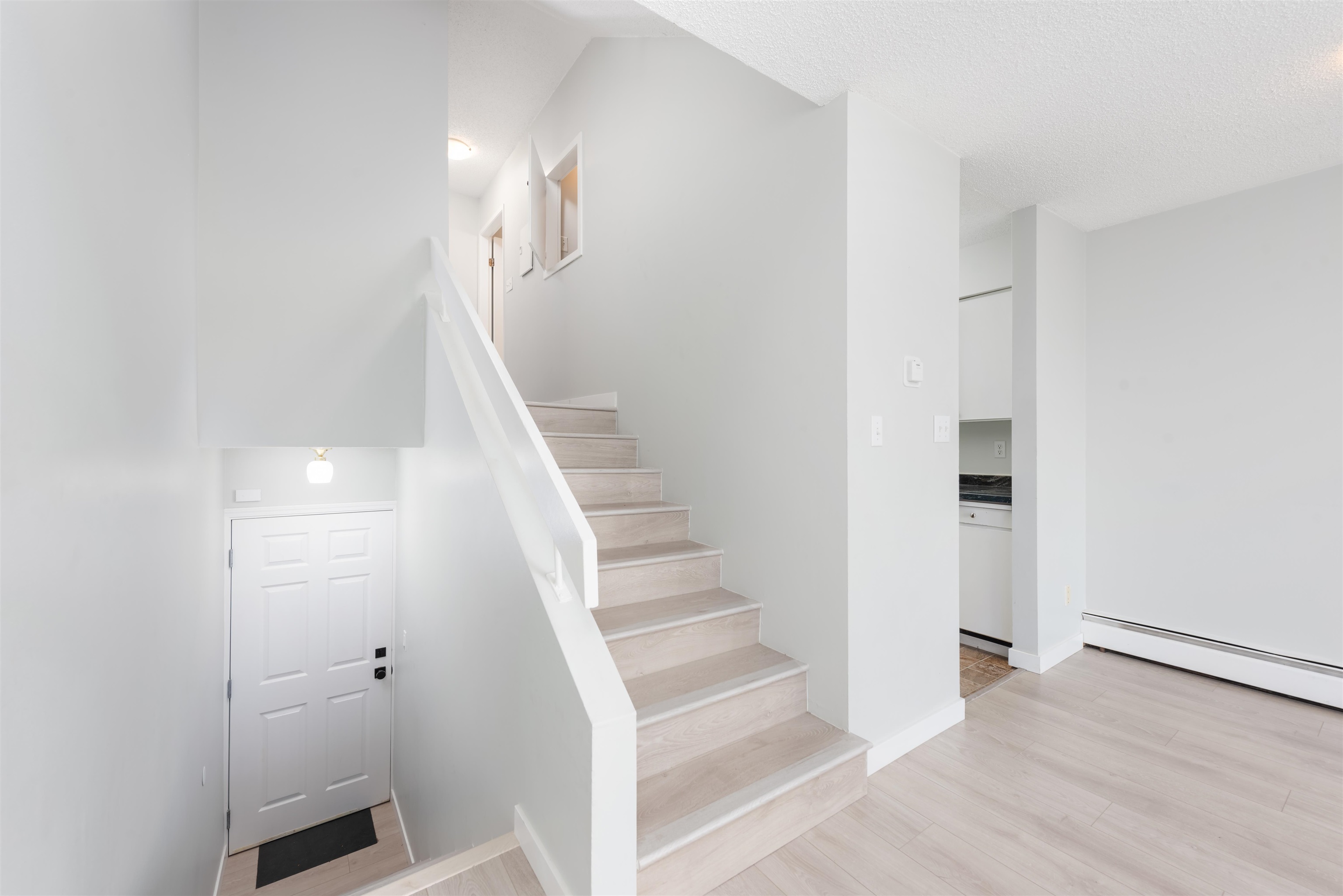 24 17700 60 AVENUE, #24