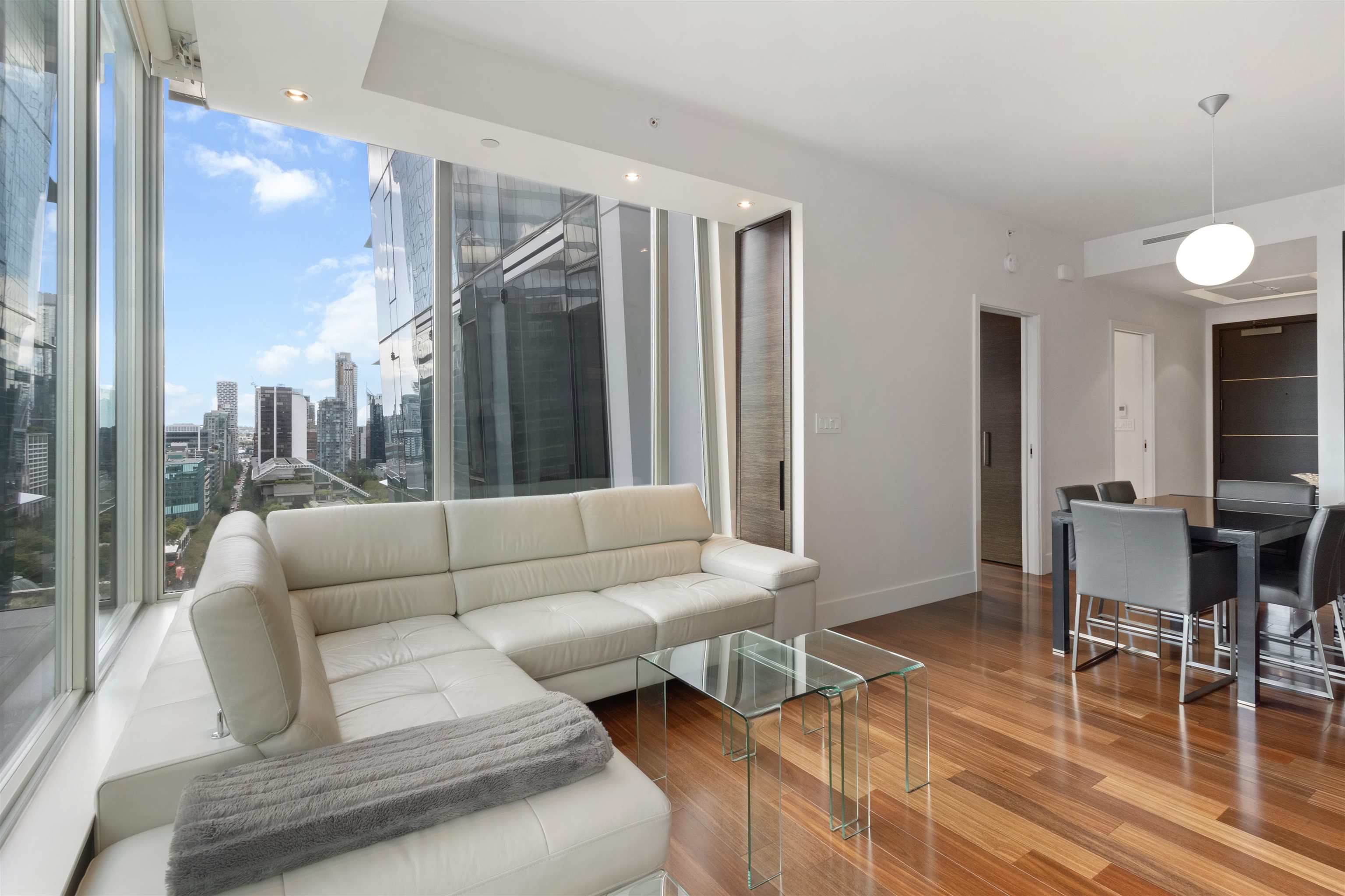 1804 667 HOWE STREET, #1804