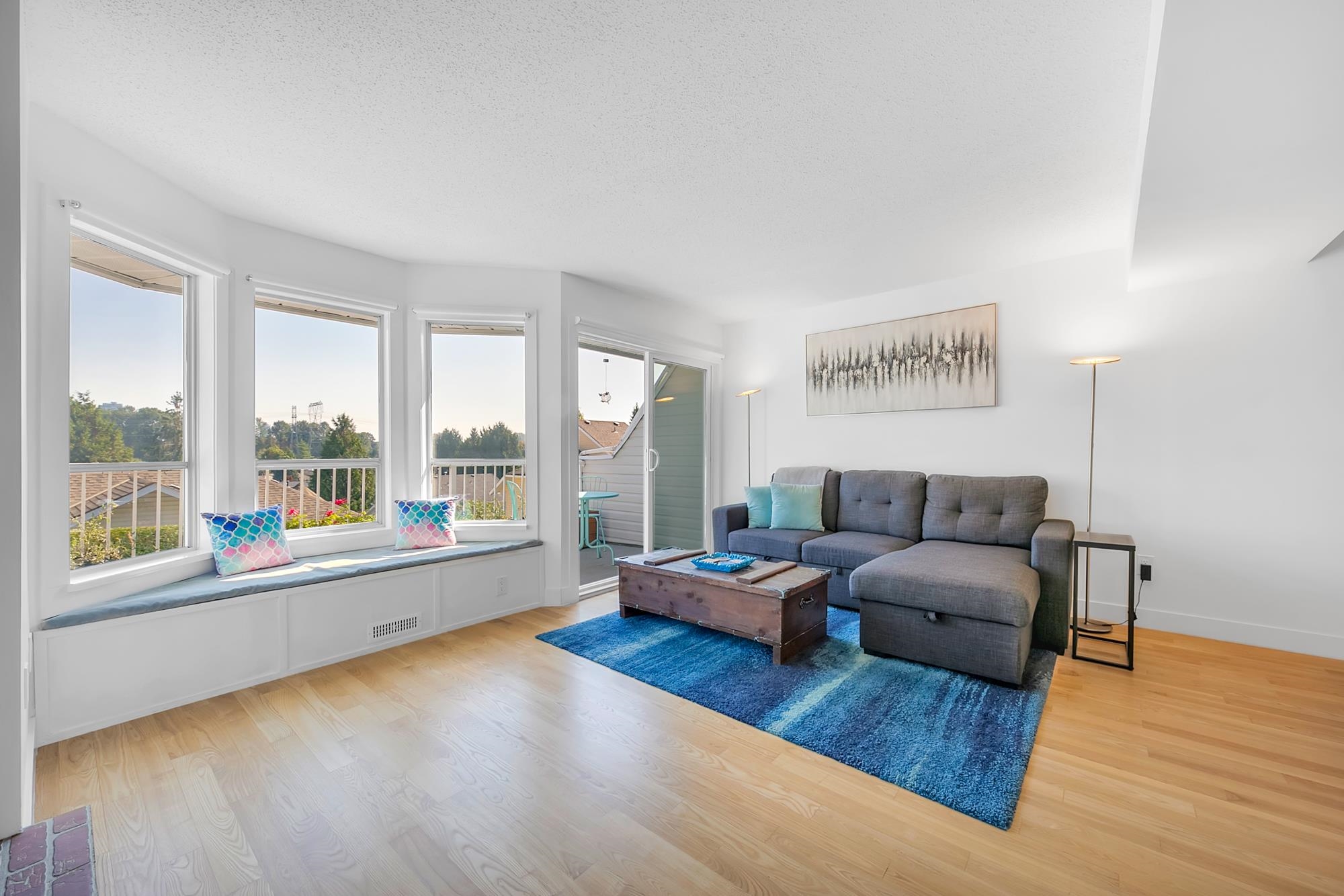 402 1176 FALCON DRIVE, #402