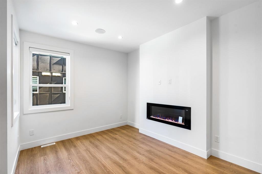 7 8140 166 STREET, #7