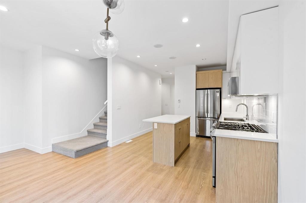 7 8140 166 STREET, #7