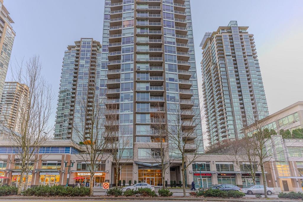 804 2968 GLEN DRIVE, #804