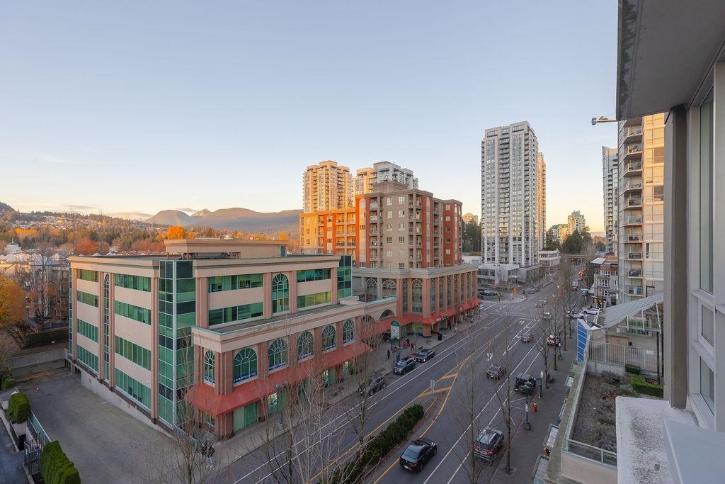 804 2968 GLEN DRIVE, #804