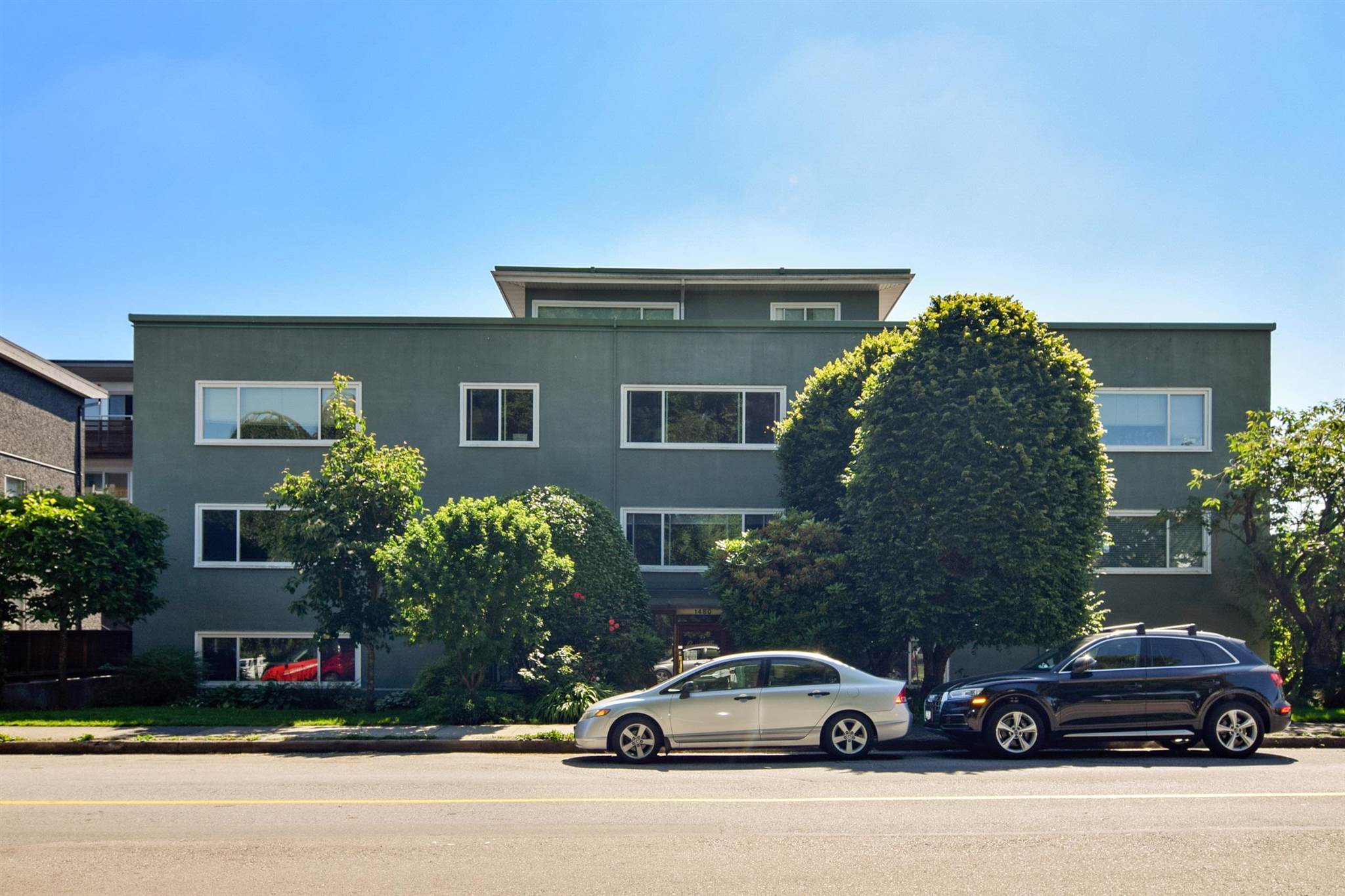 25 1480 ARBUTUS STREET, #25