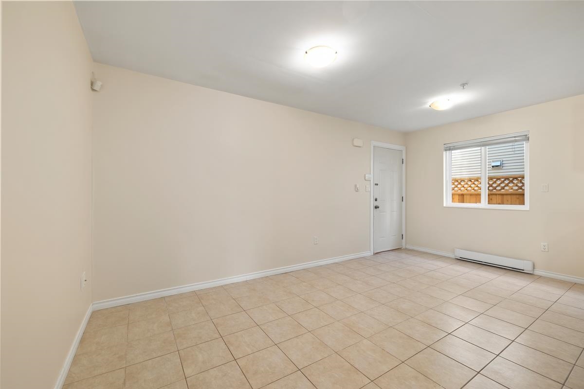 B 2608 LINCOLN AVENUE, #B