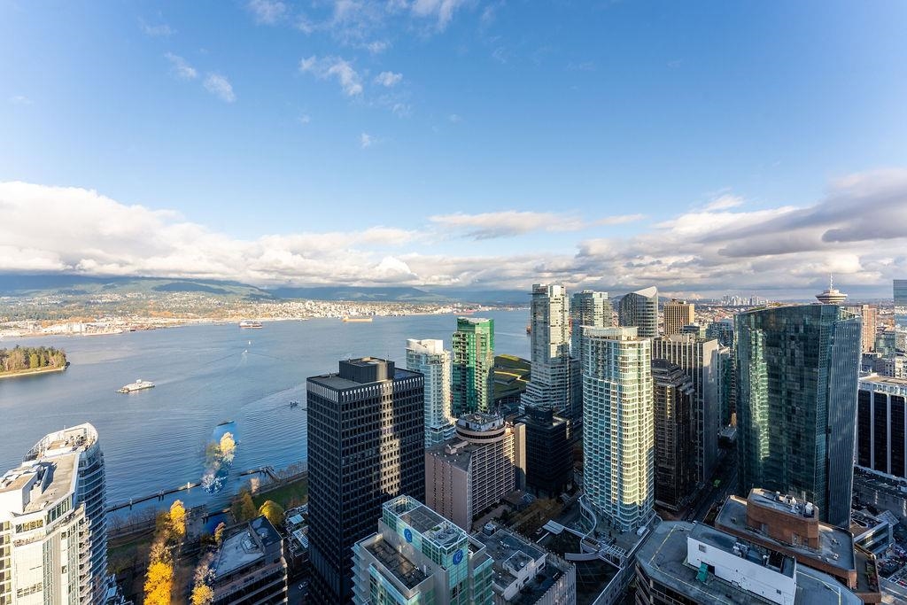2704 1189 MELVILLE STREET, #2704