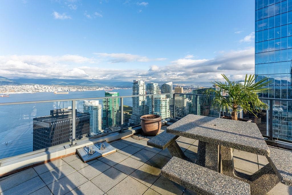 2704 1189 MELVILLE STREET, #2704