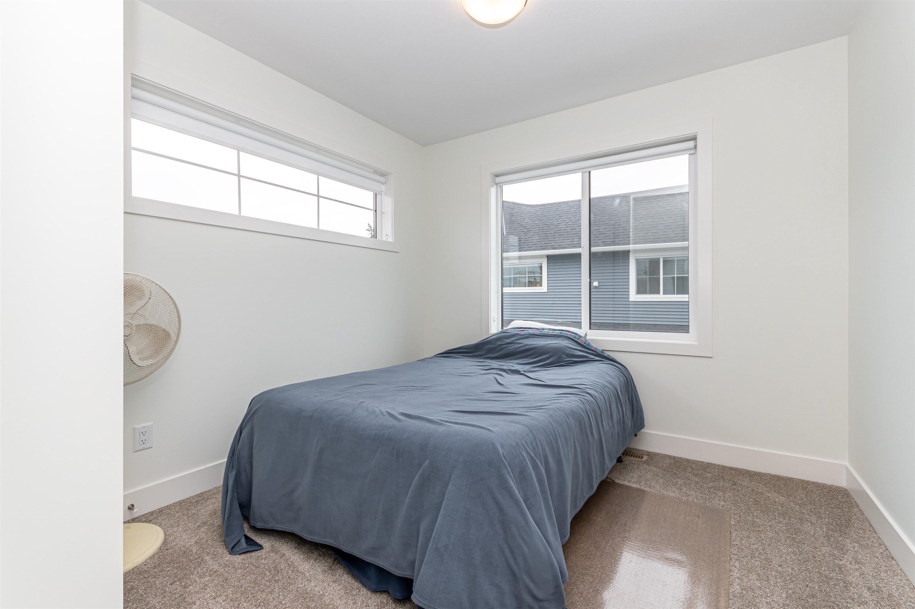 13 5480 PEBBLE LANE, #13
