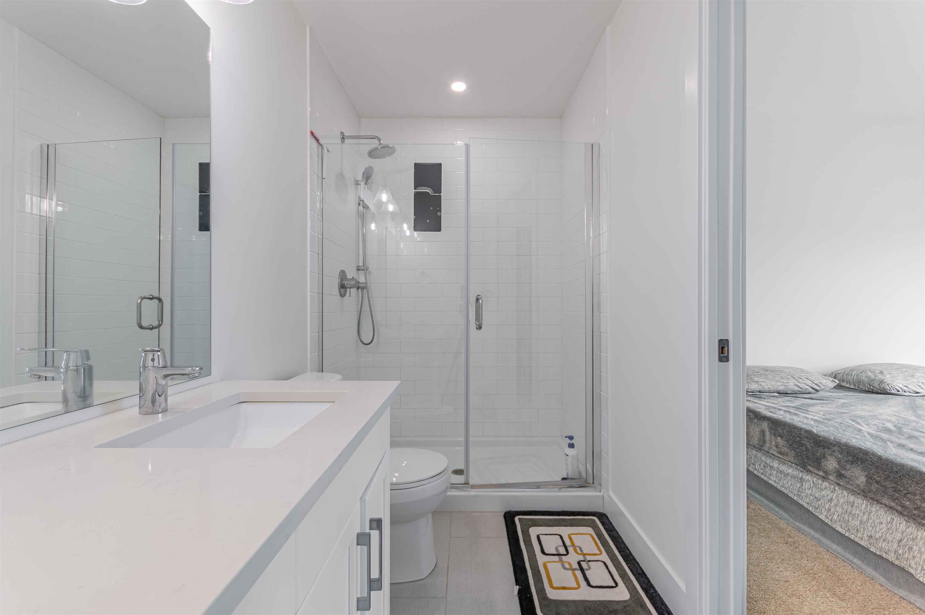 13 5480 PEBBLE LANE, #13