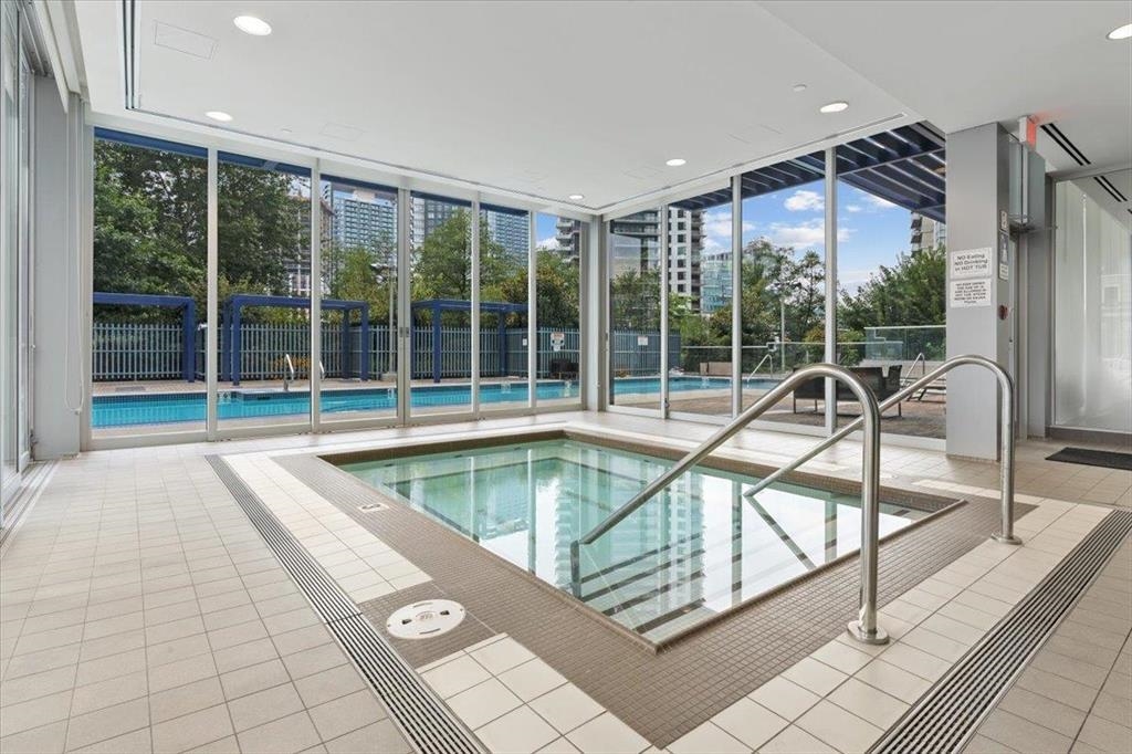 2207 13750 100 AVENUE, #2207