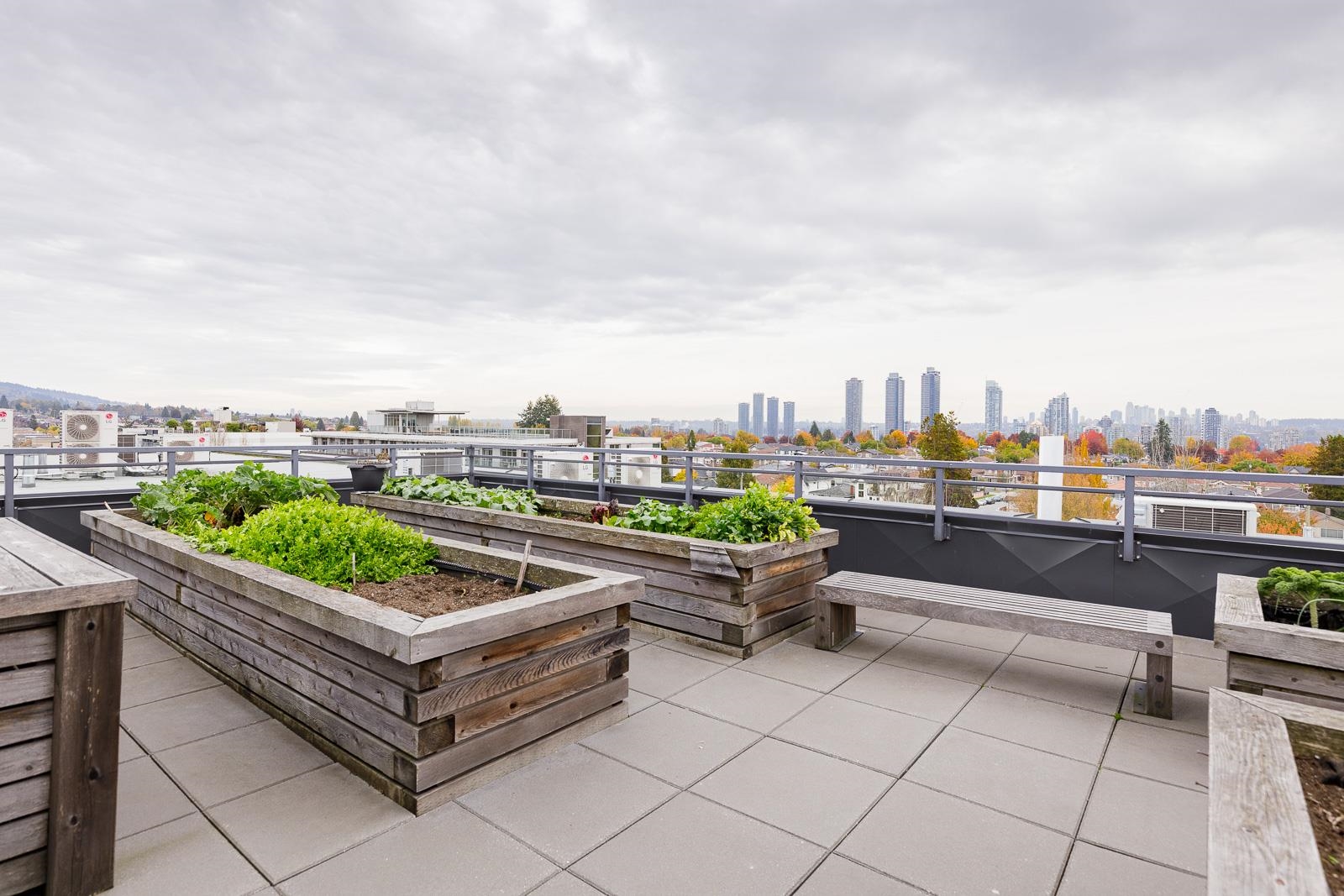 501 4289 HASTINGS STREET, #501