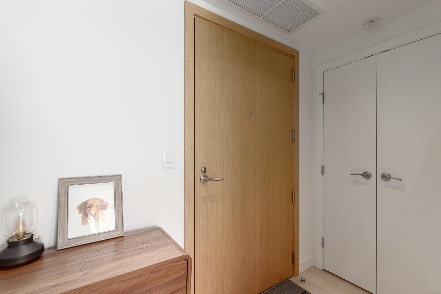 518 2220 KINGSWAY, #518