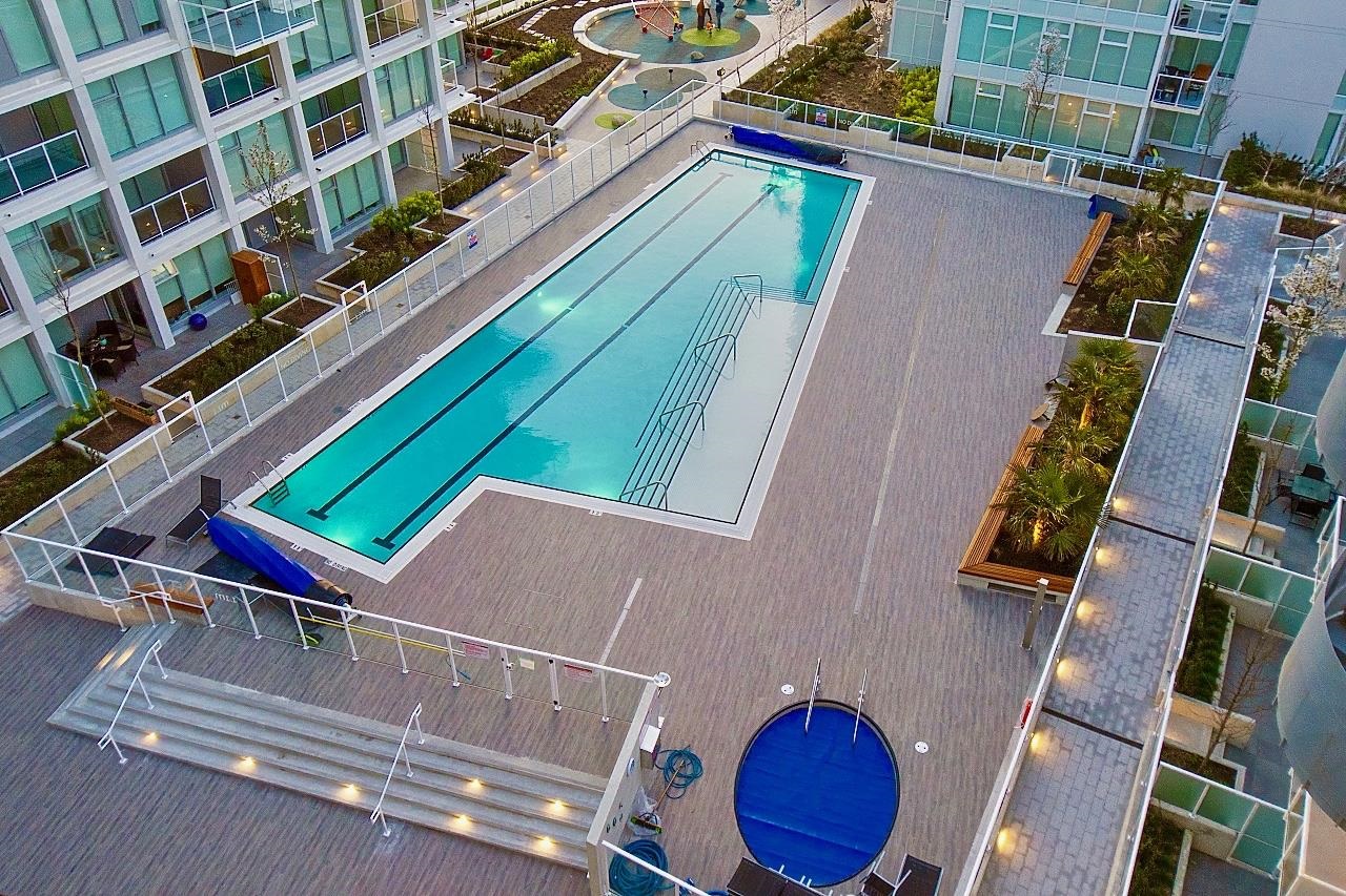 518 2220 KINGSWAY, #518