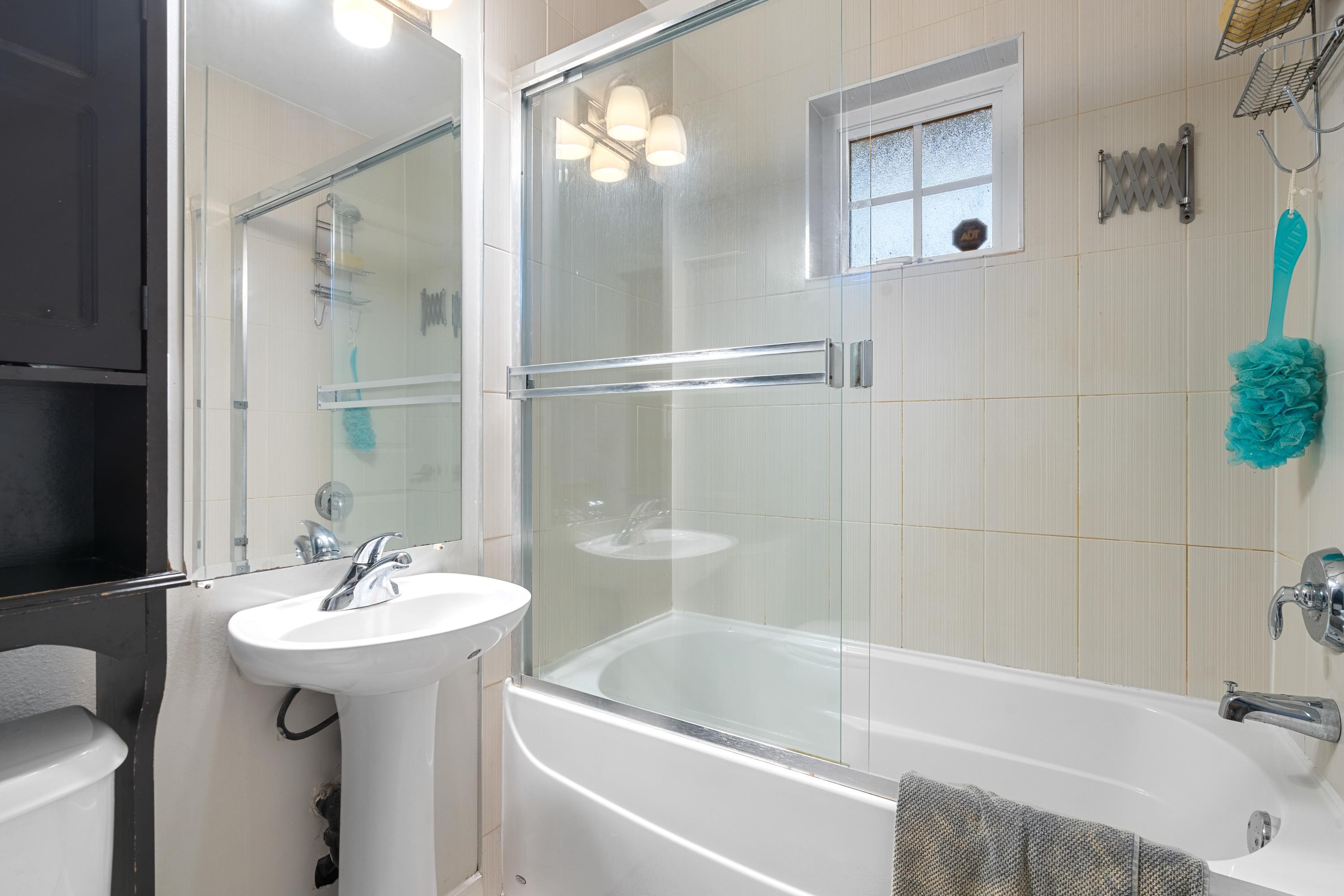 8 14462 61A AVENUE, #8