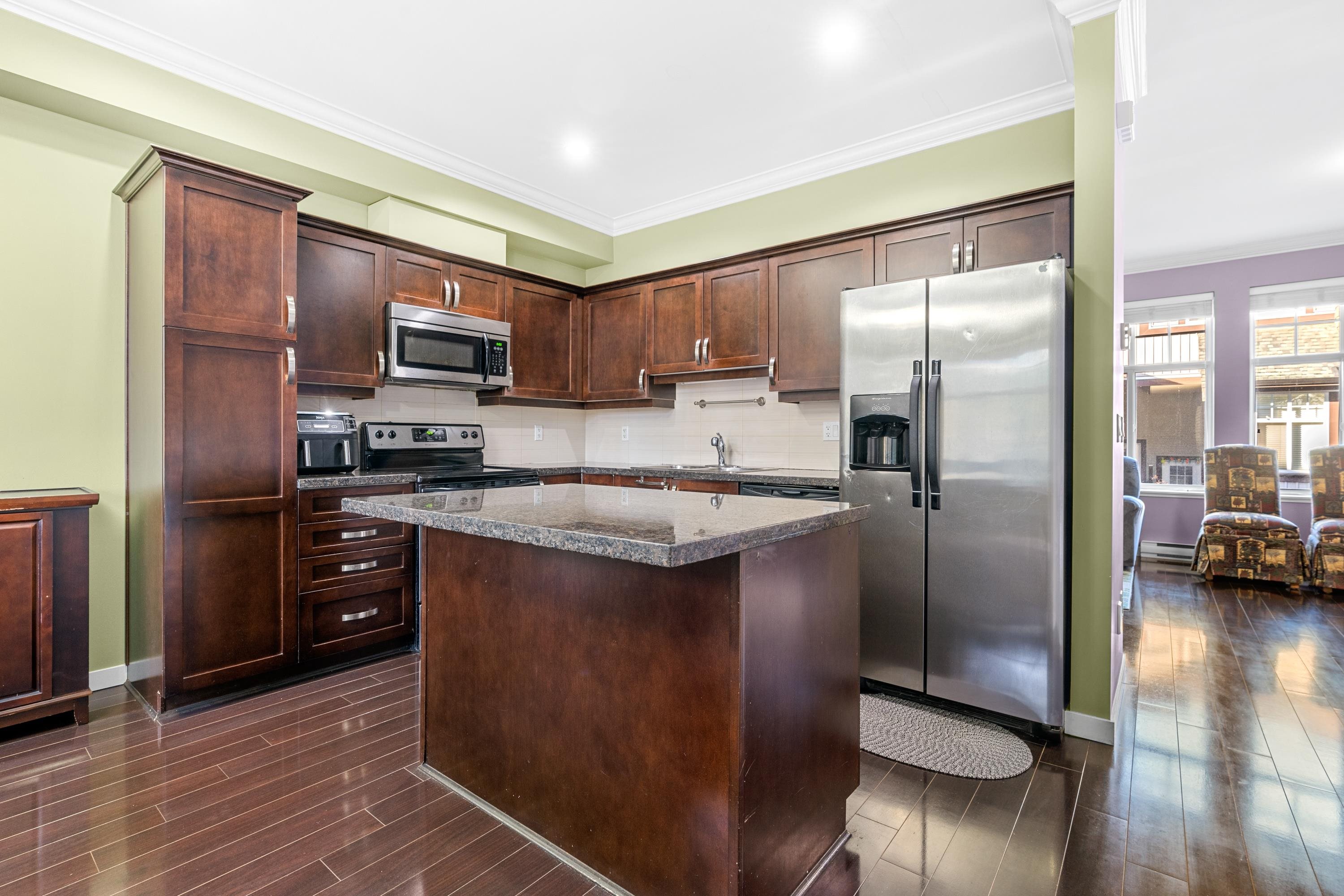 8 14462 61A AVENUE, #8
