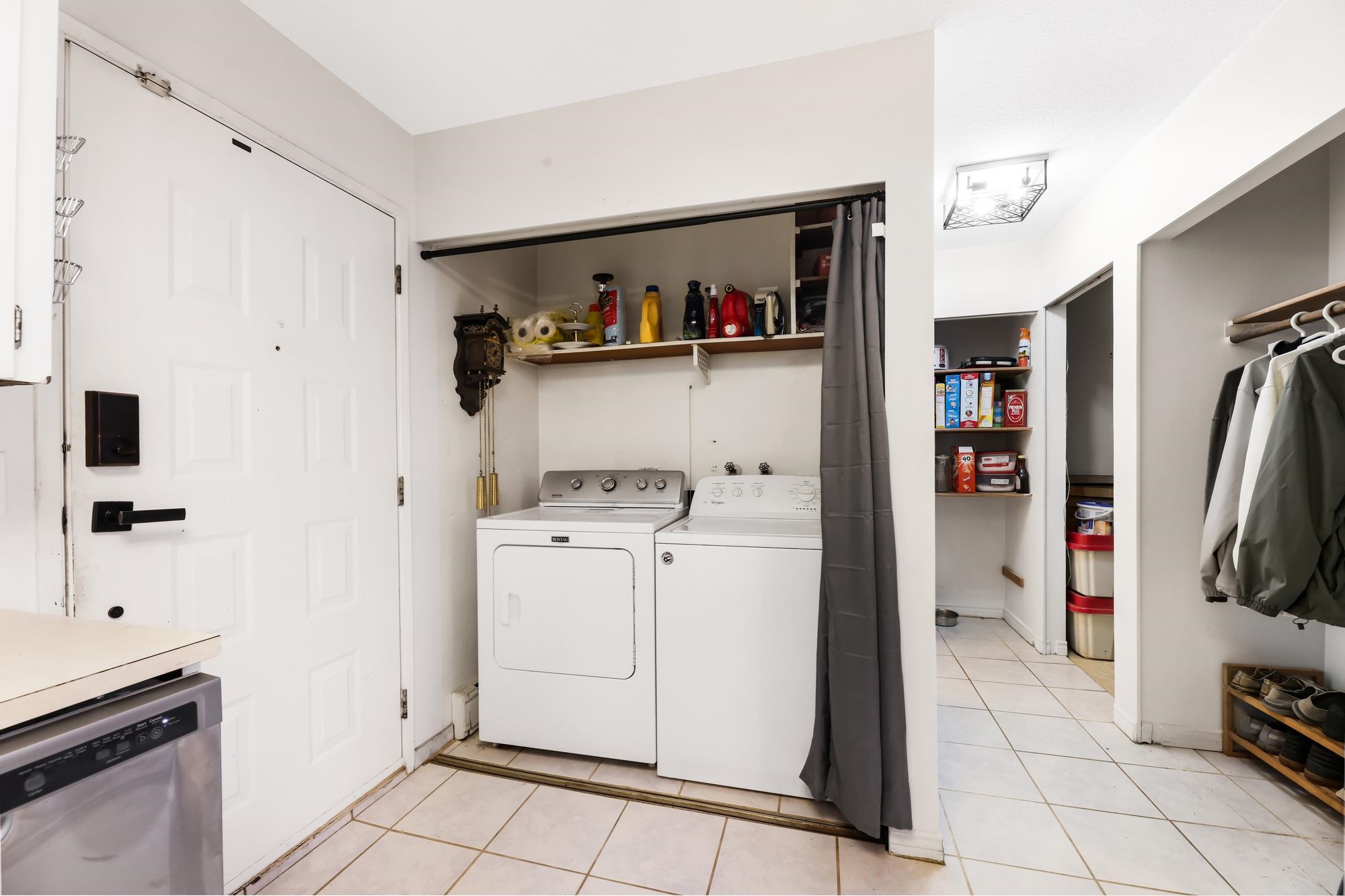 4 33853 MARSHALL ROAD, #4