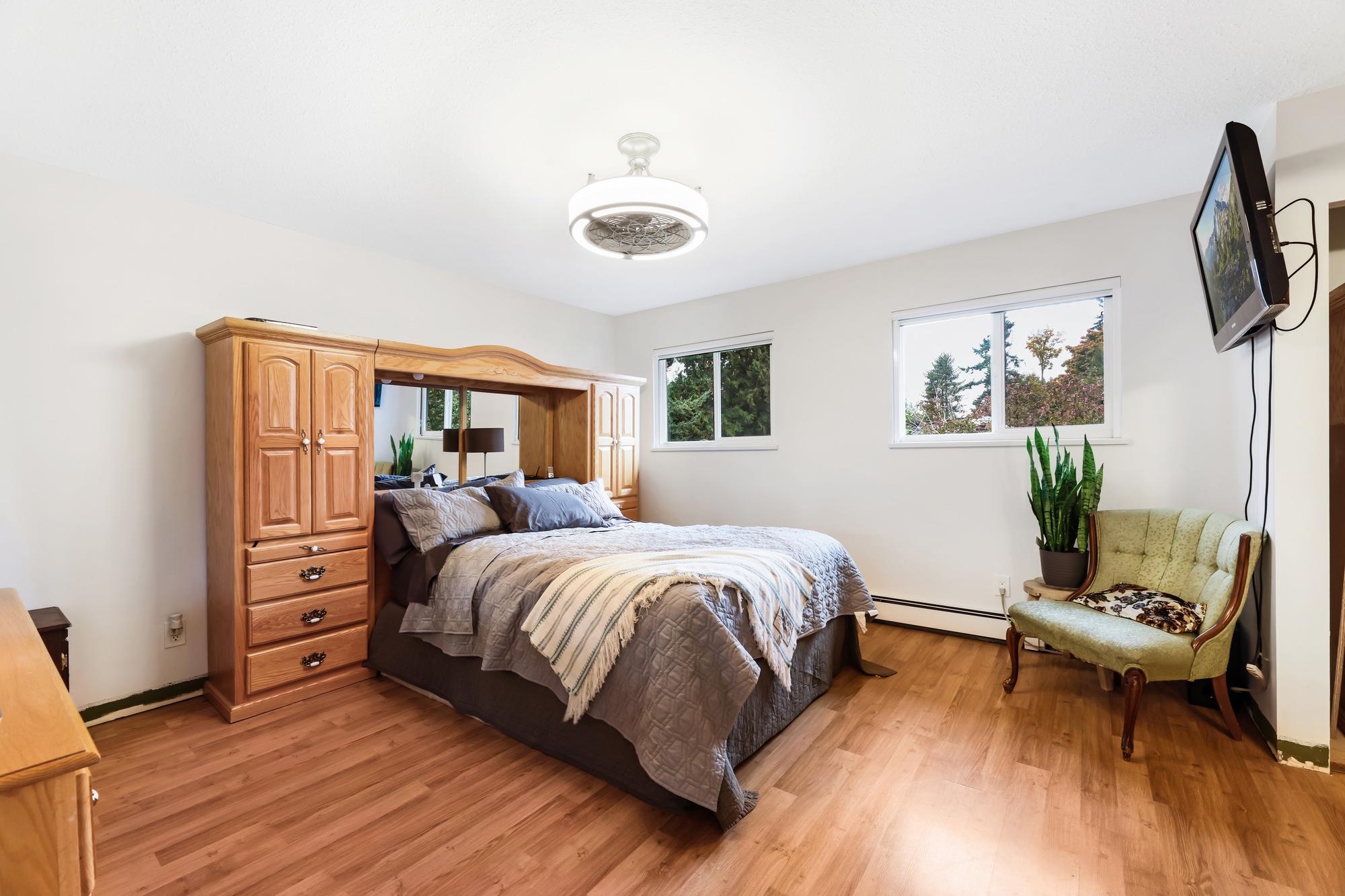 4 33853 MARSHALL ROAD, #4