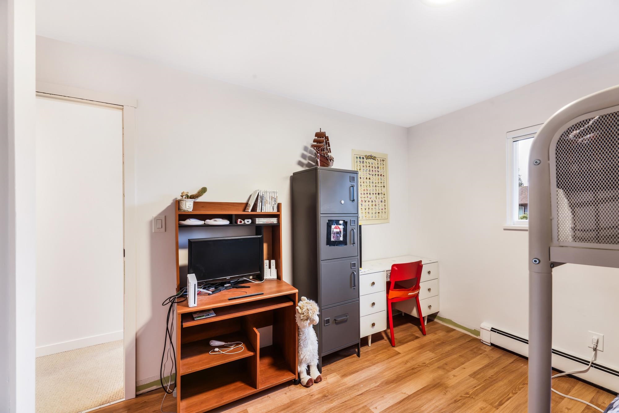 4 33853 MARSHALL ROAD, #4