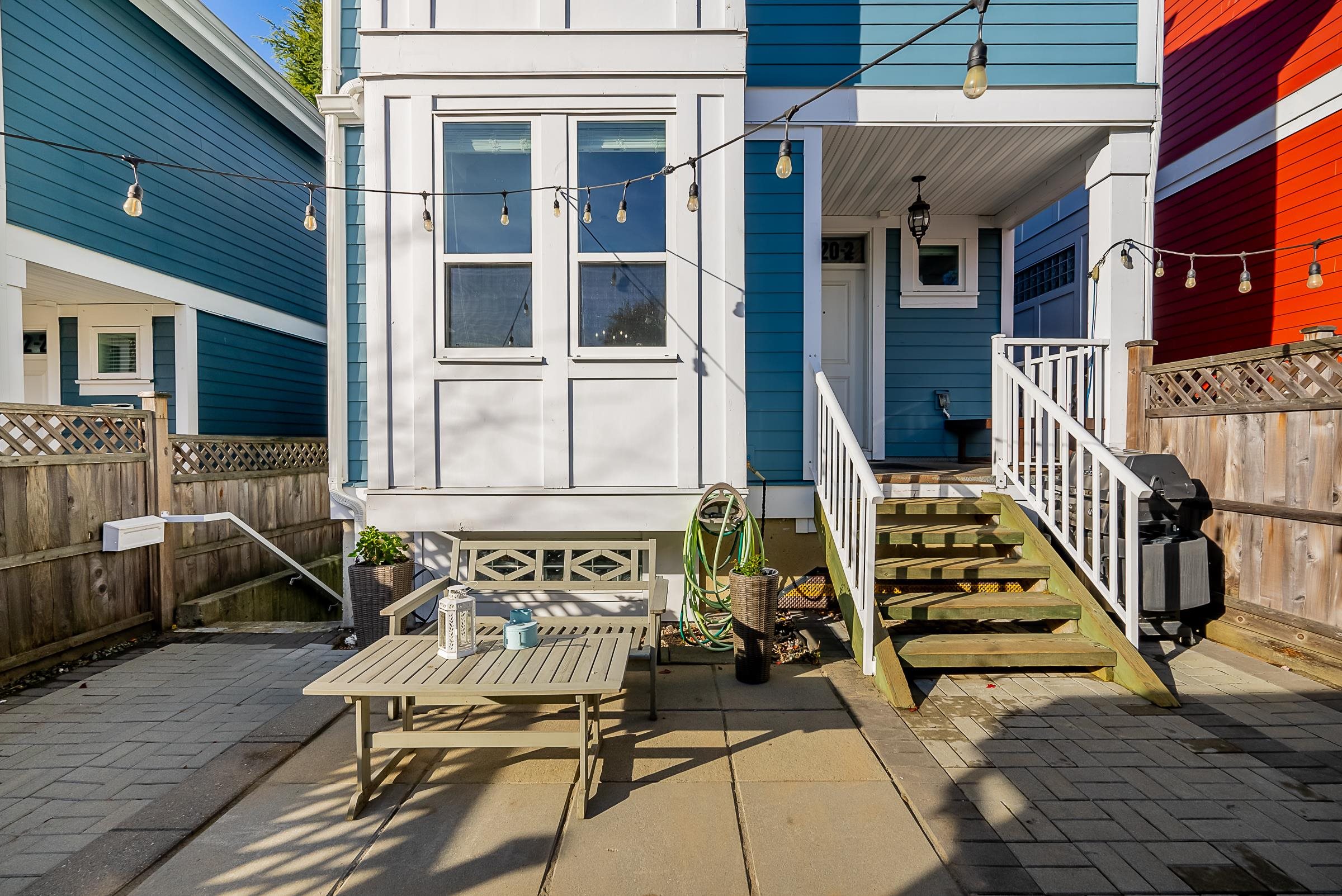 2 1020 FOURTH AVENUE, #2