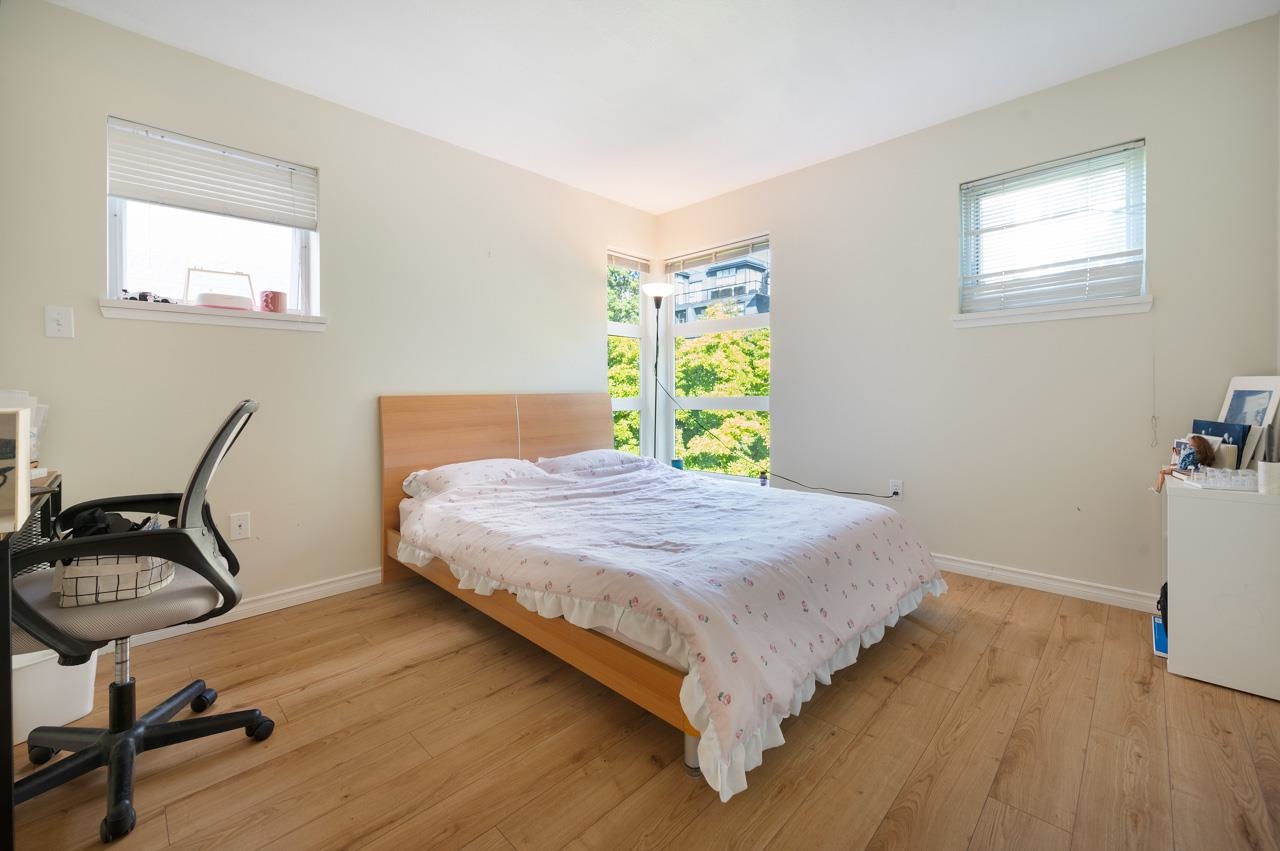 302 2815 YEW STREET, #302