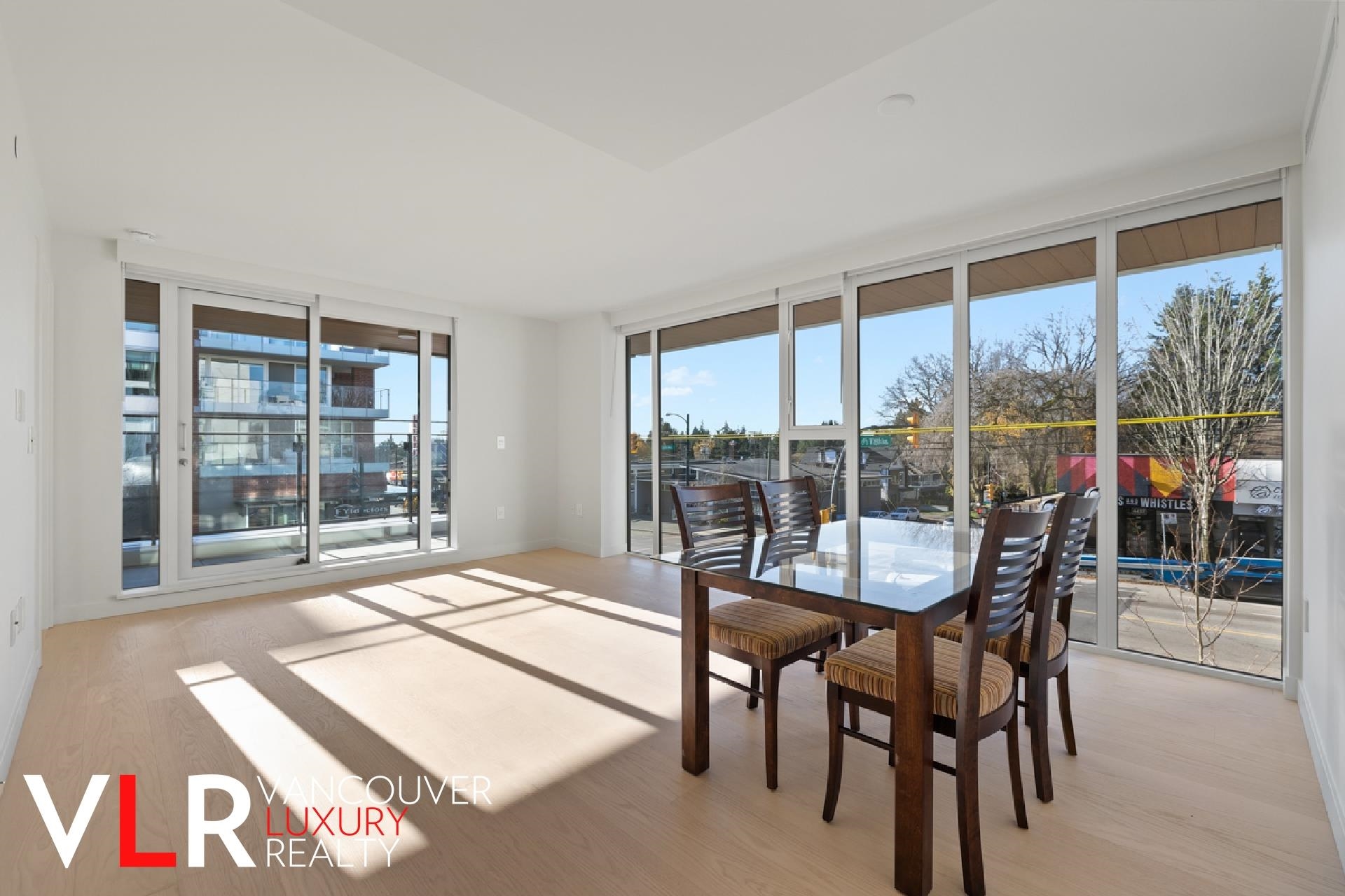 203 3596 W 28TH AVENUE, #203