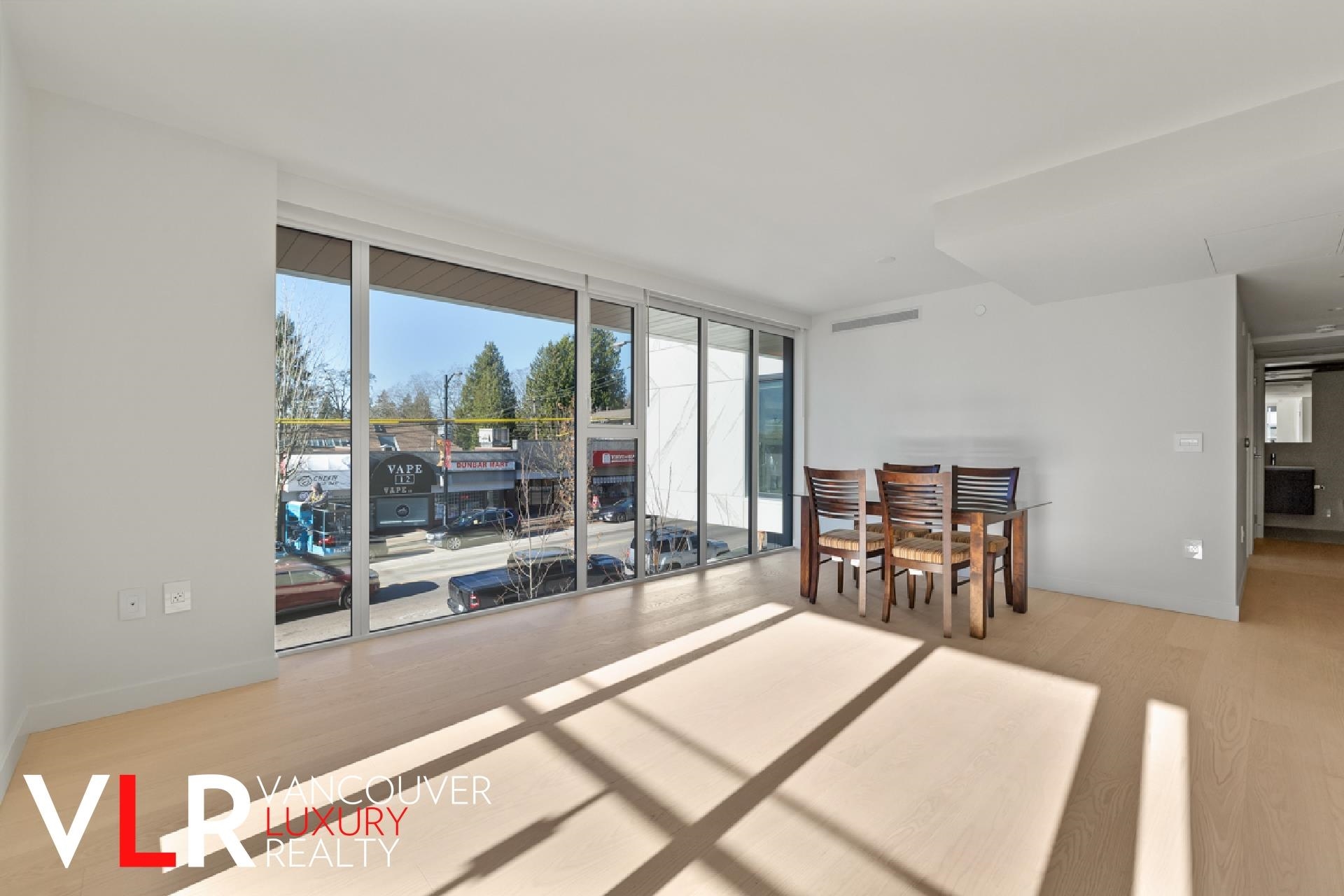 203 3596 W 28TH AVENUE, #203