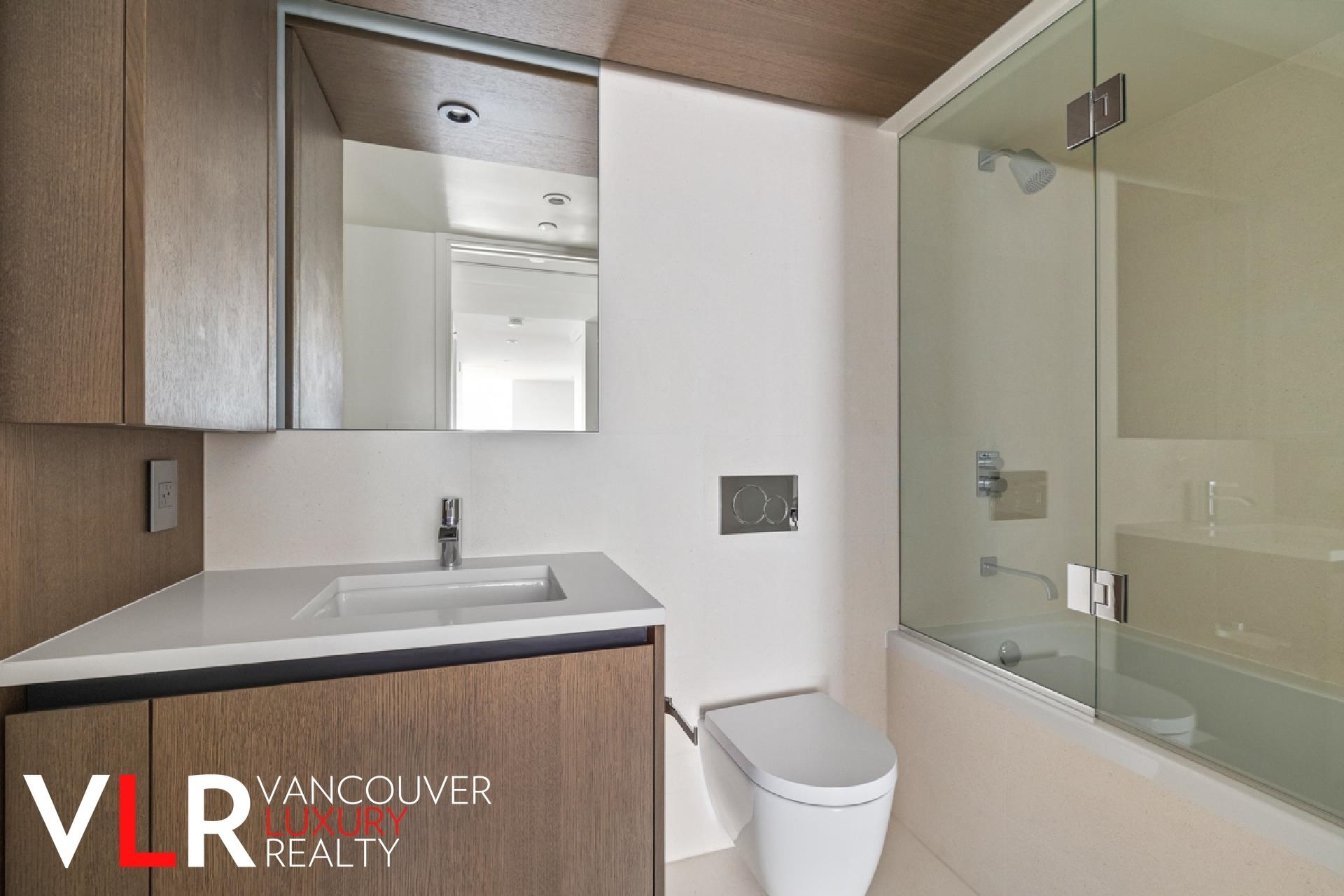 203 3596 W 28TH AVENUE, #203