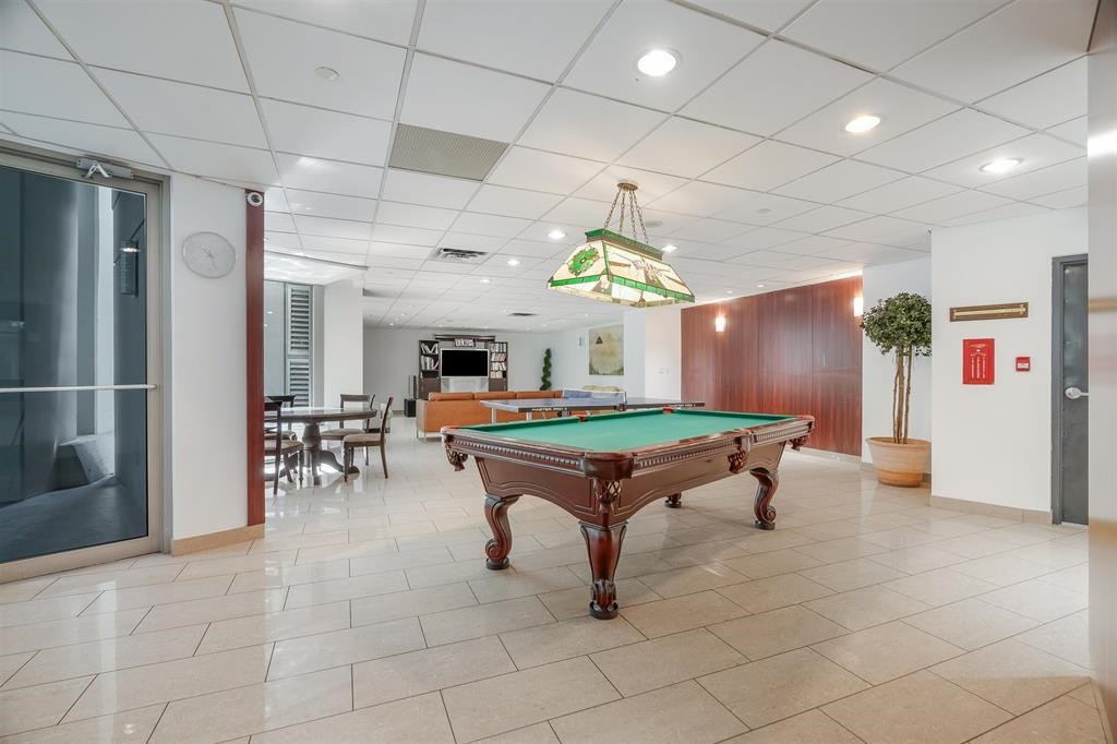 2102 1328 W PENDER STREET, #2102