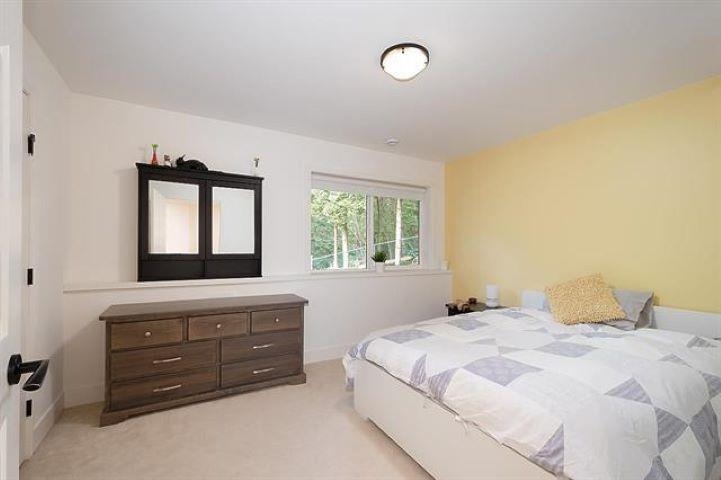 1306 CAMELLIA COURT