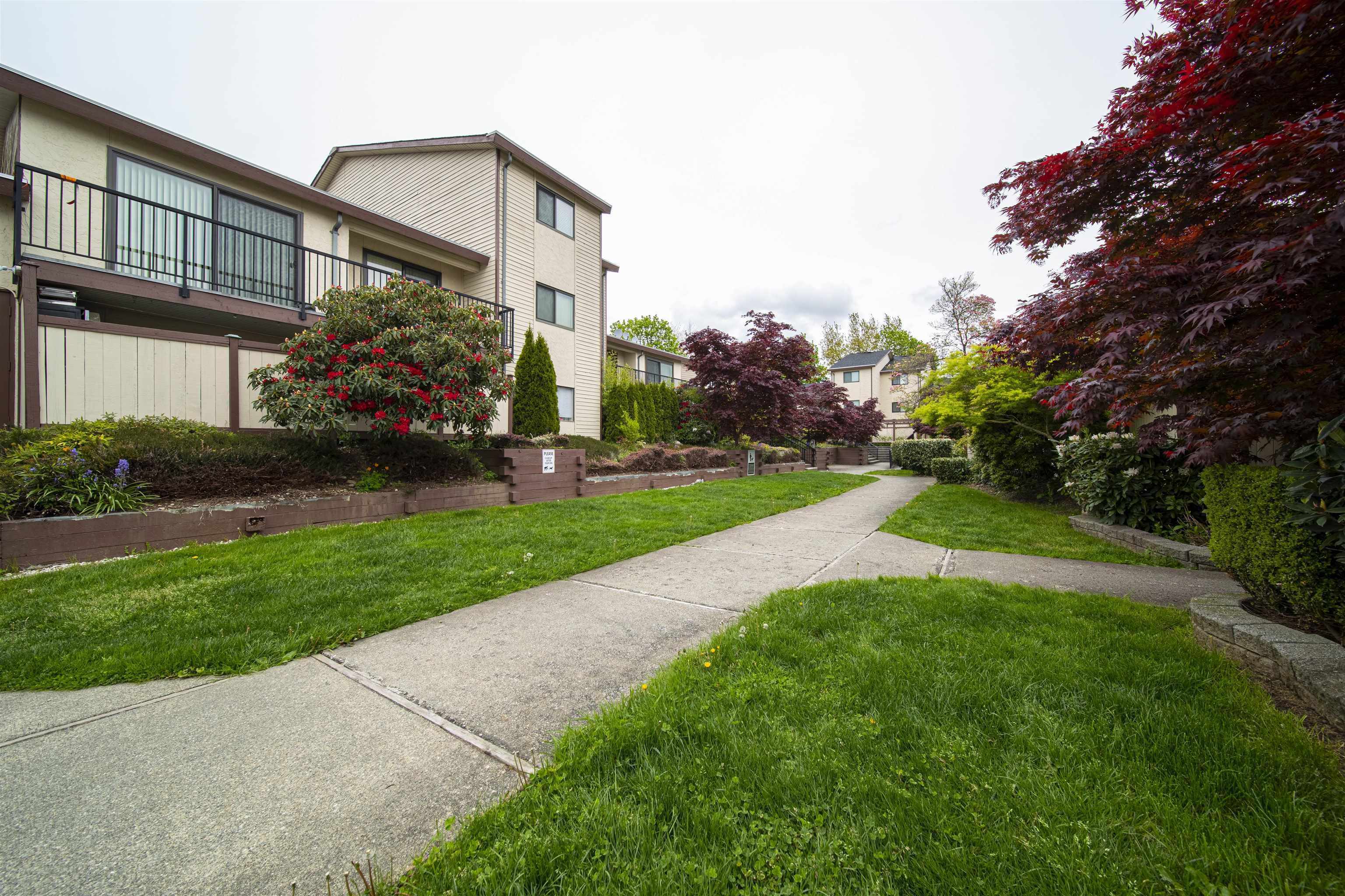 17 7565 HUMPHRIES COURT, #17