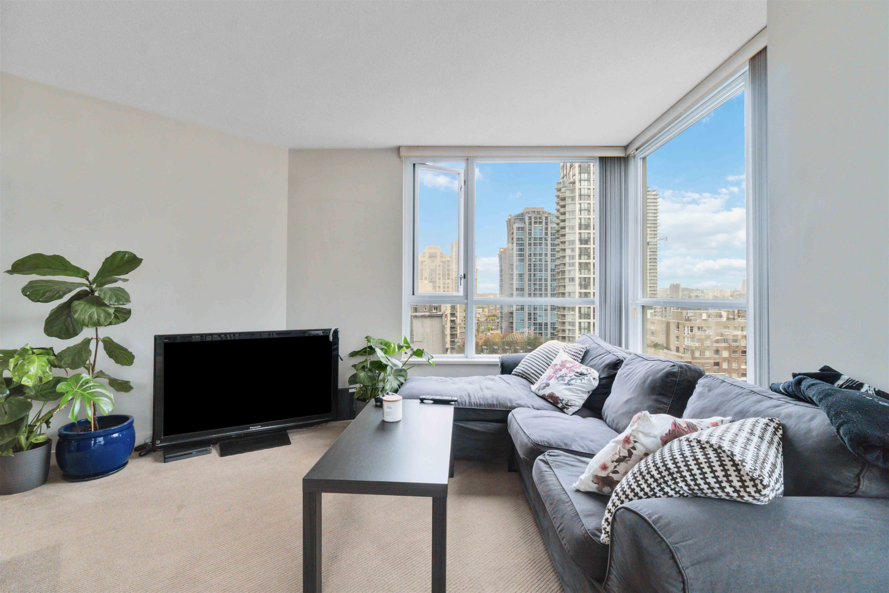 1107 1212 HOWE STREET, #1107