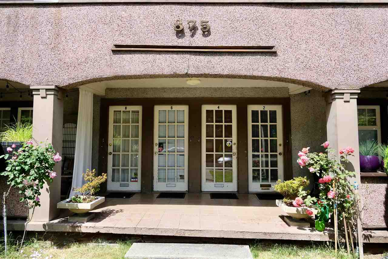 875 W 14th Avenue