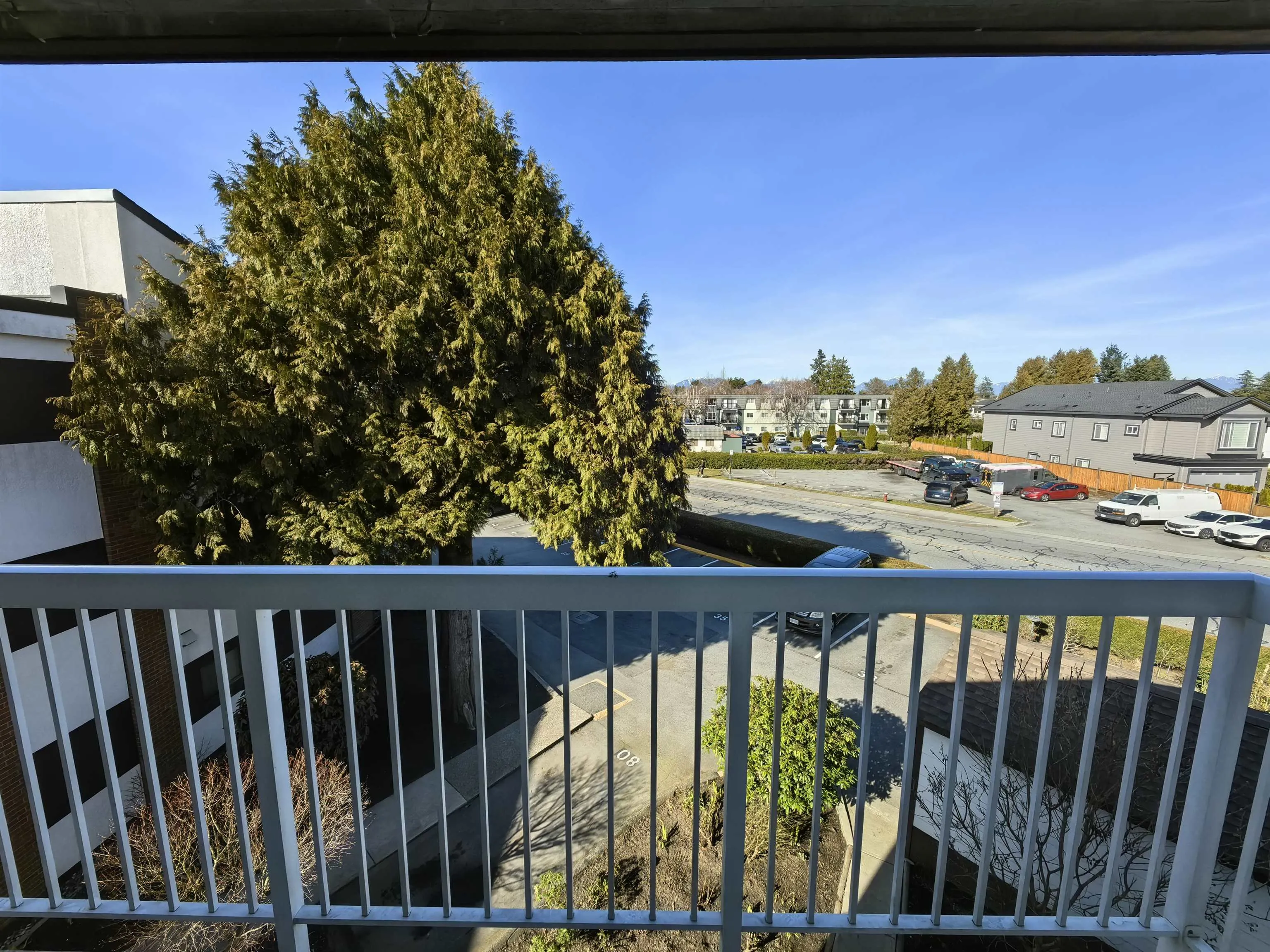 301 8080 Ryan Road