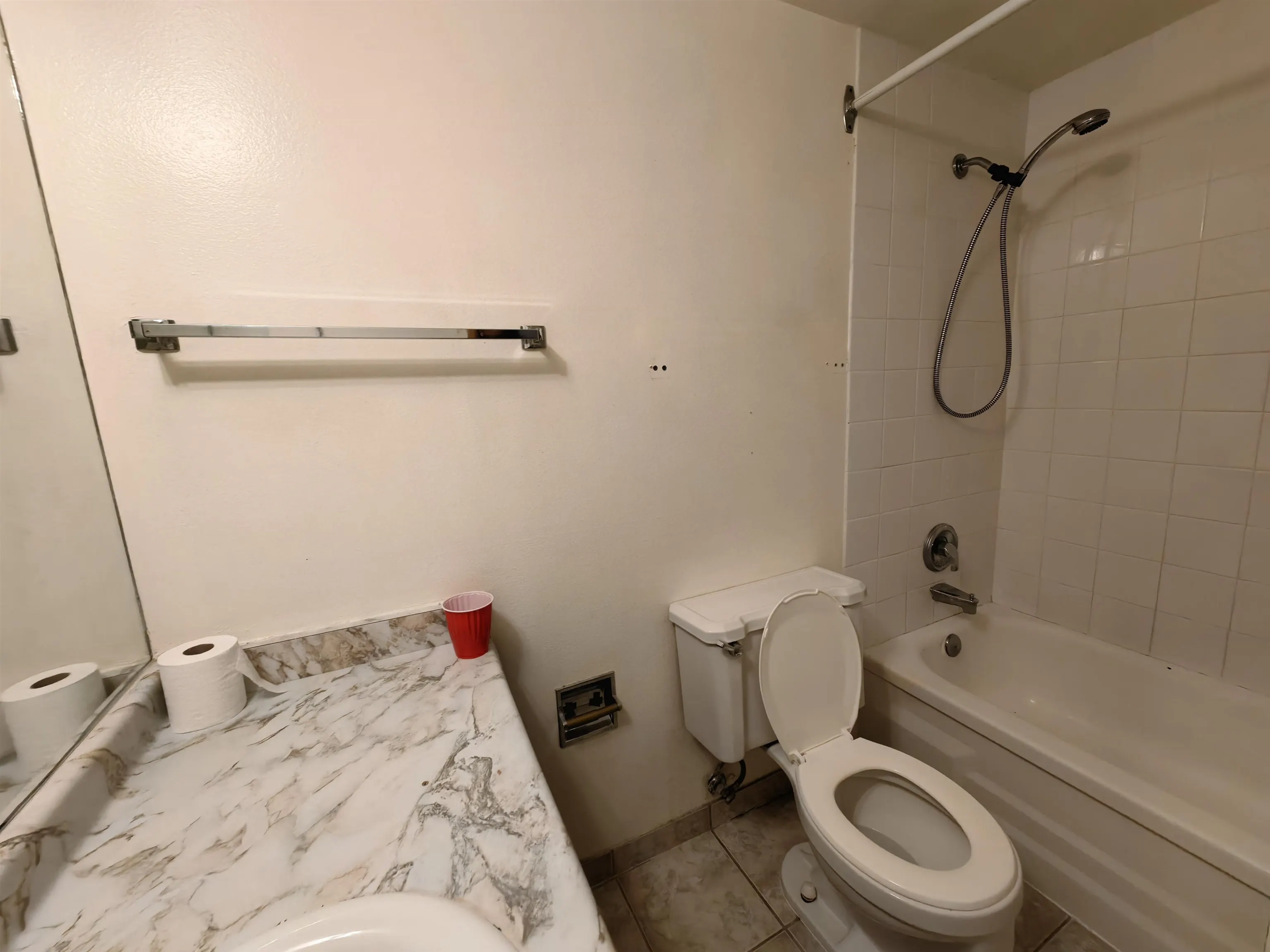 301 8080 Ryan Road