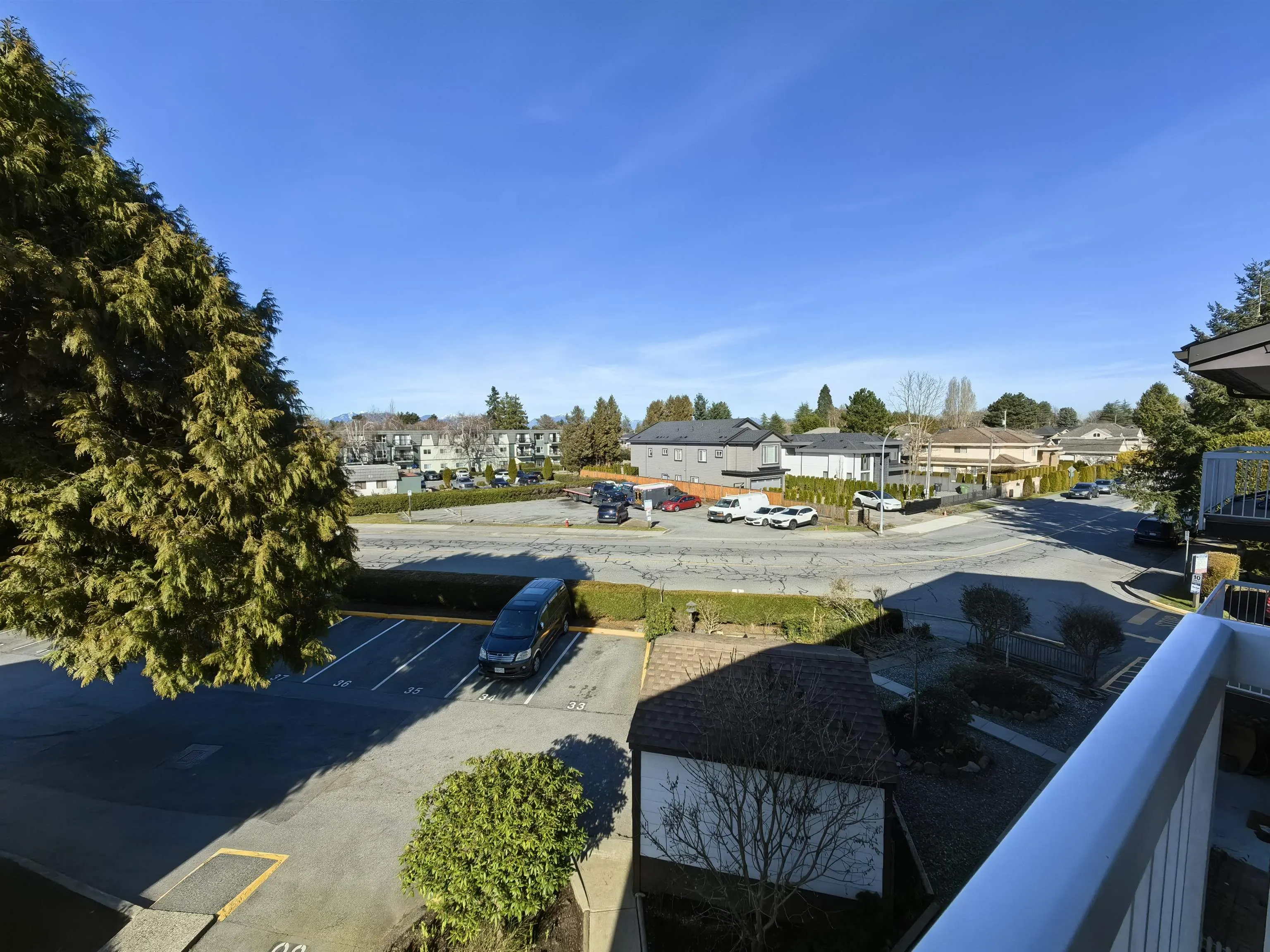 301 8080 Ryan Road
