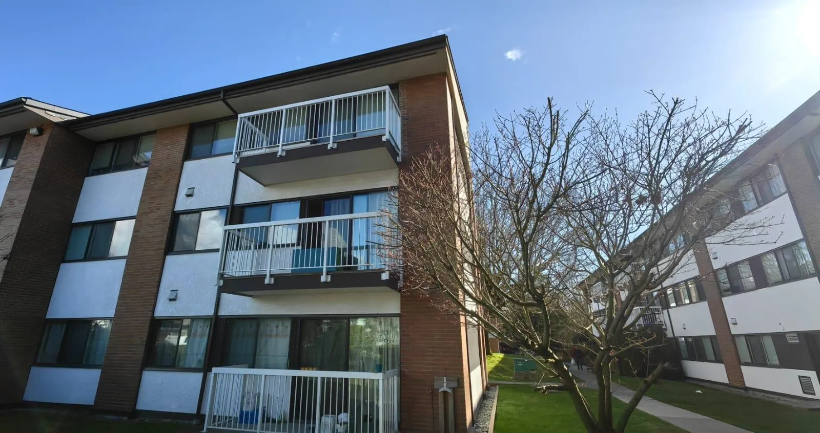 301 8080 Ryan Road