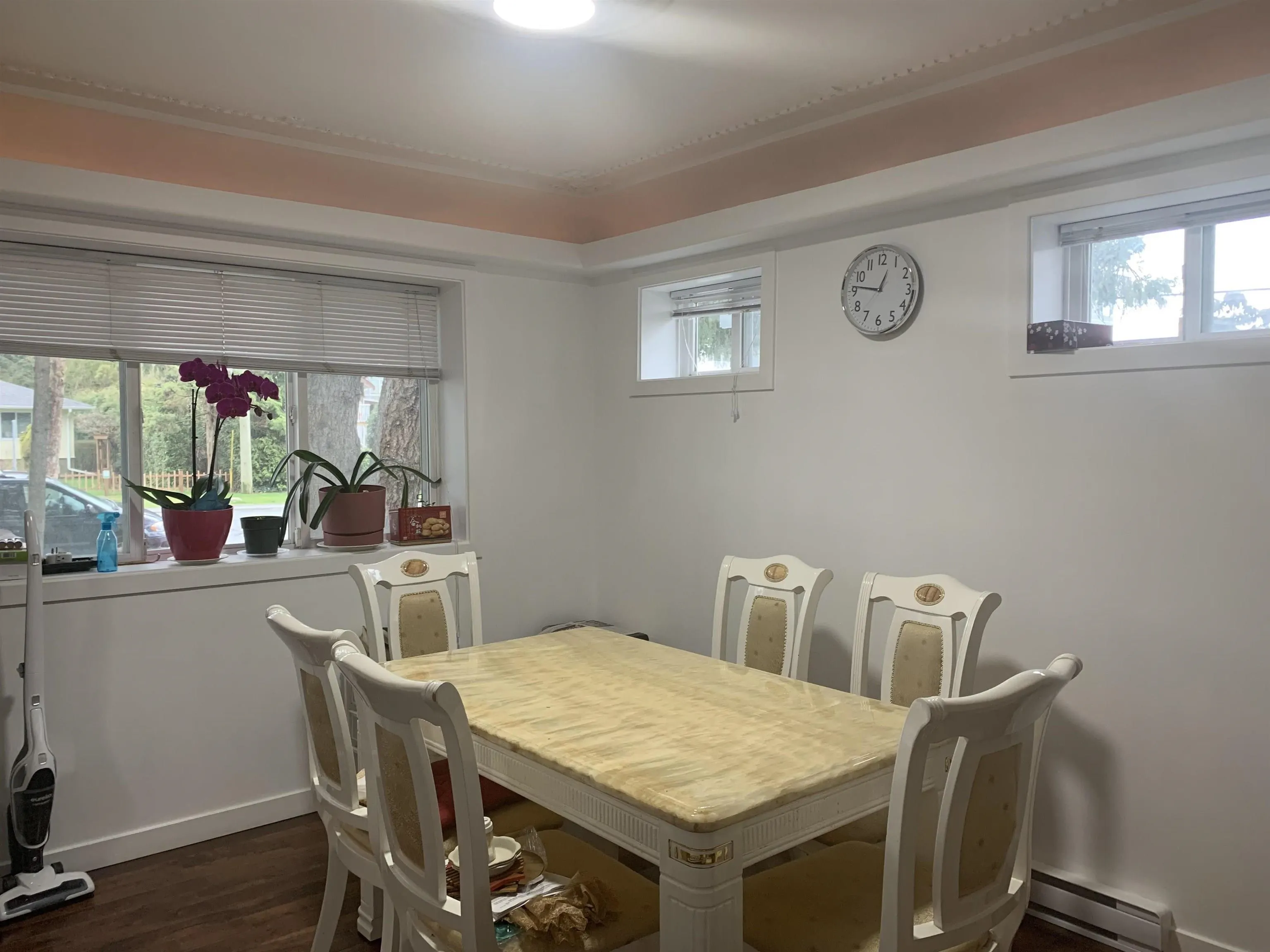 13697 Grosvenor Road