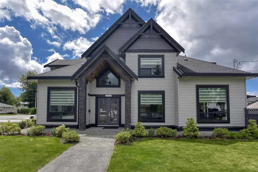13878 Selkirk Drive