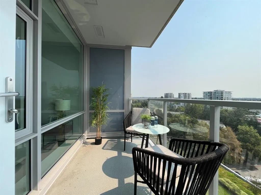 1507 6833 Buswell Street