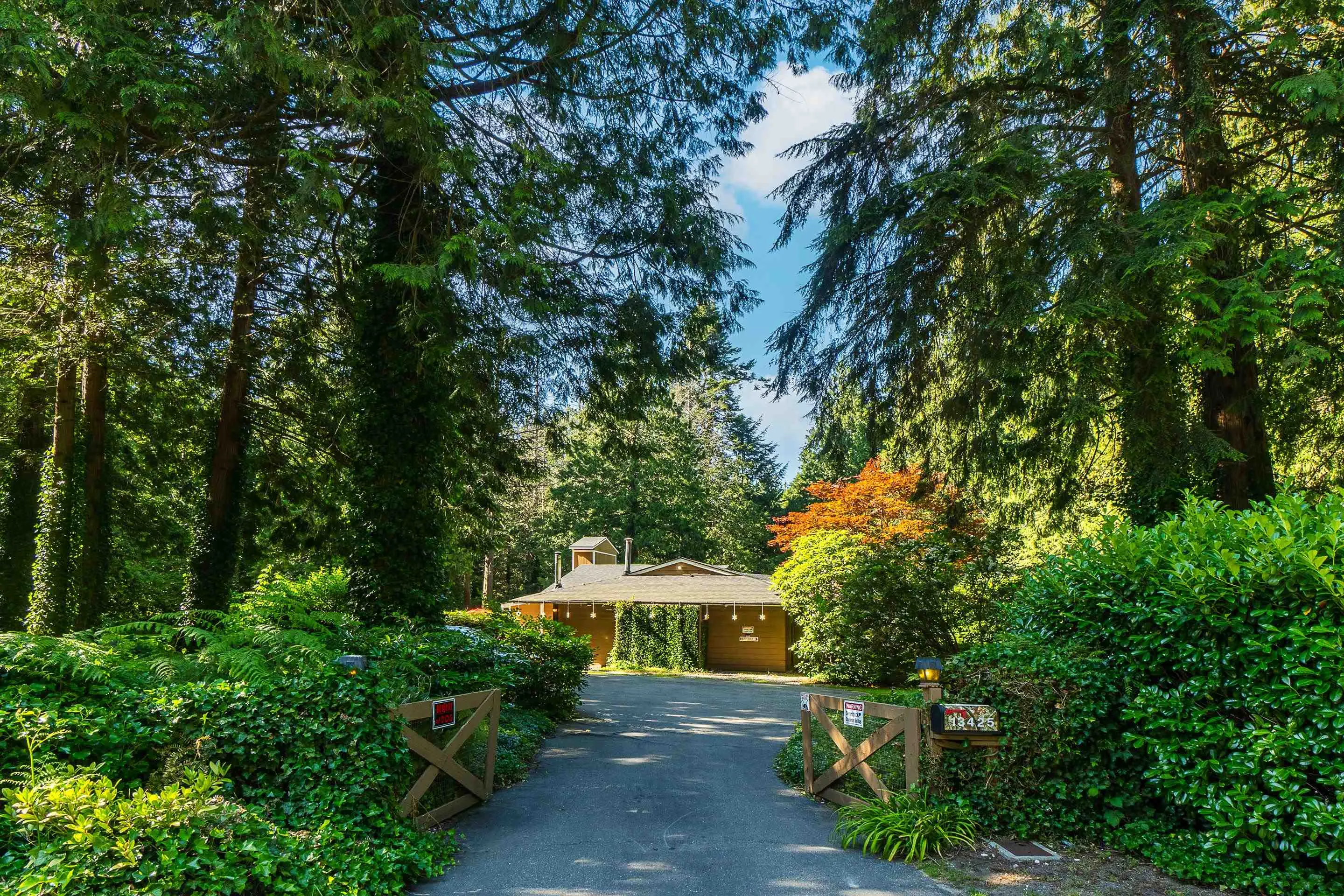 13425 Woodcrest Drive