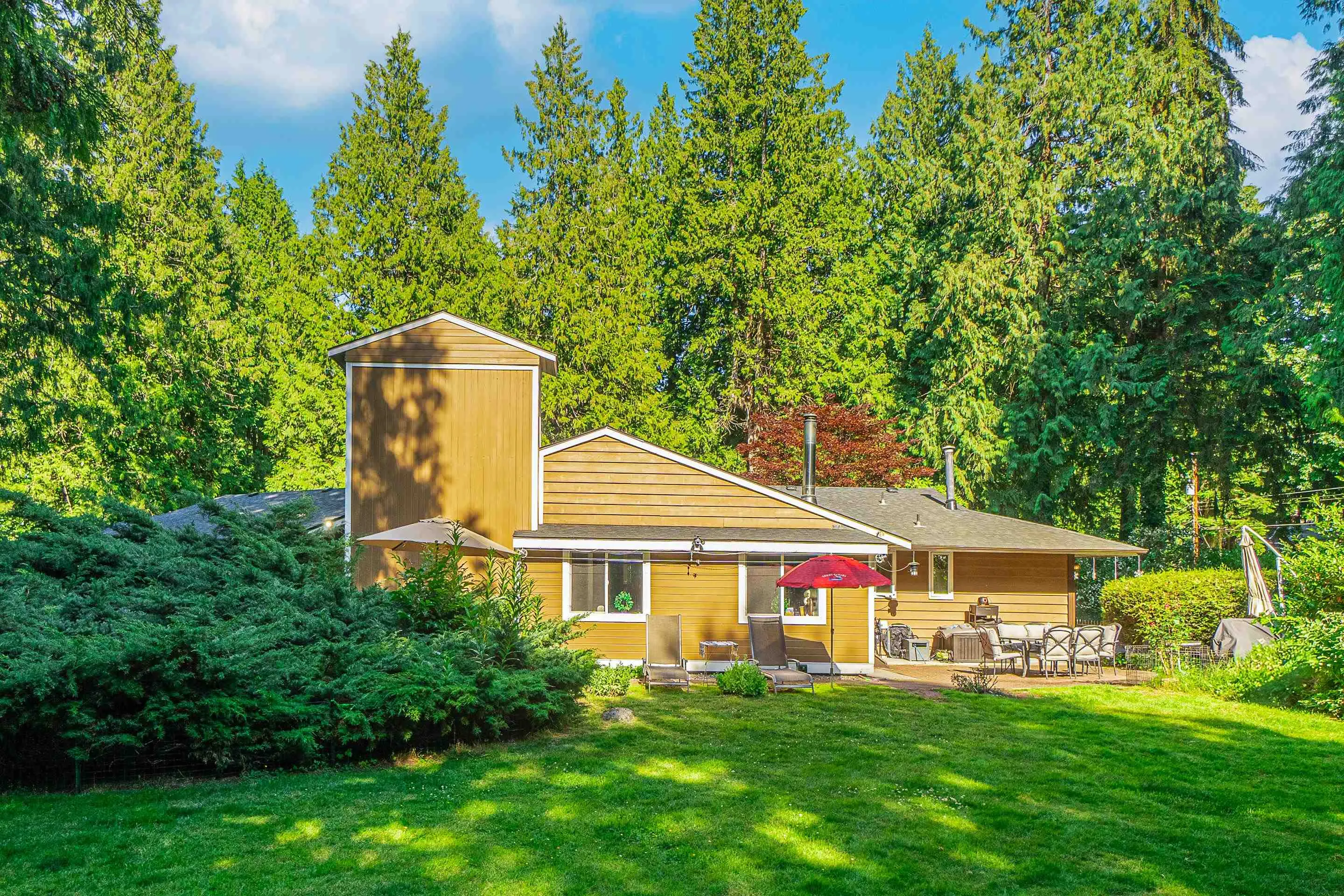 13425 Woodcrest Drive