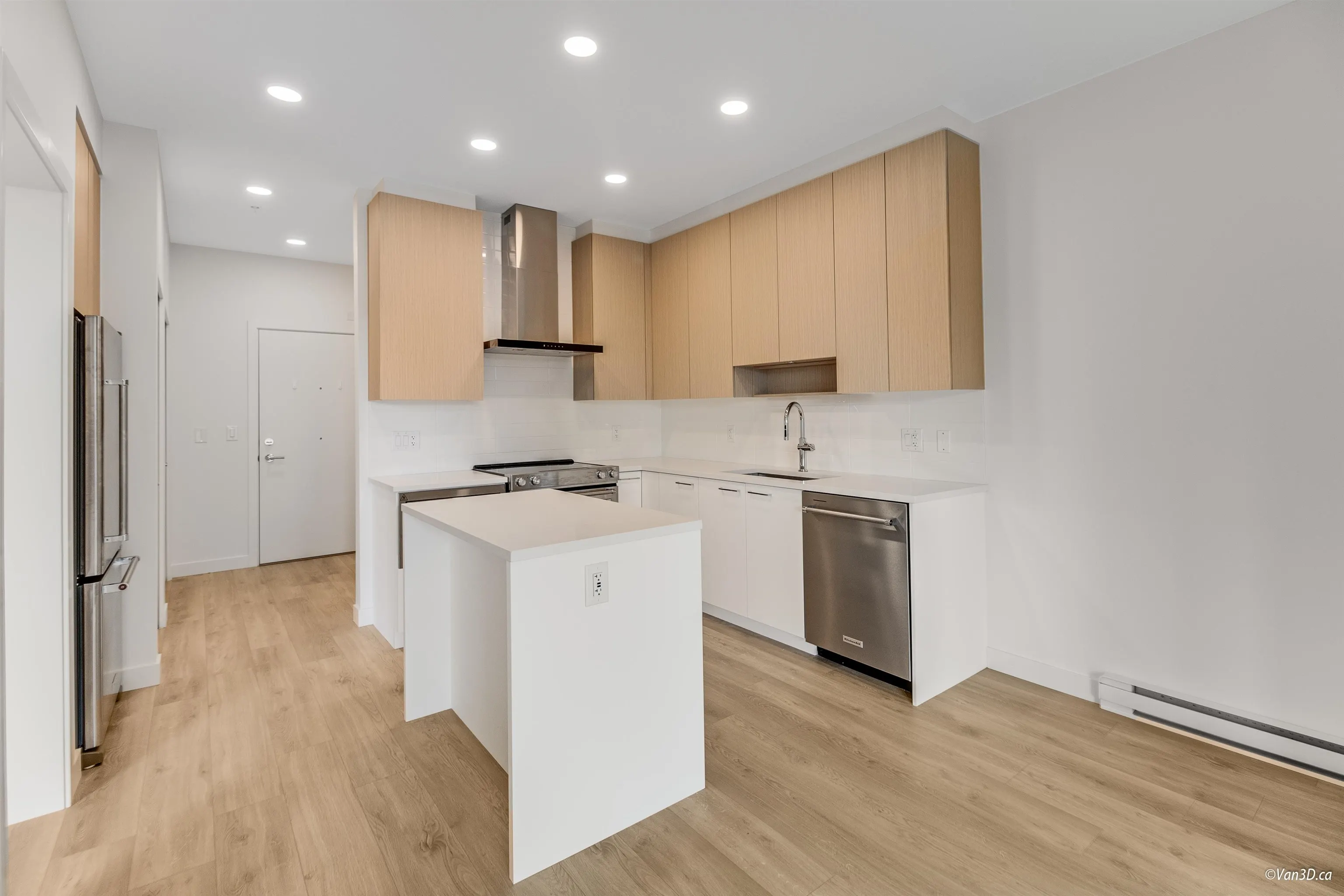 312 7599 15th Street