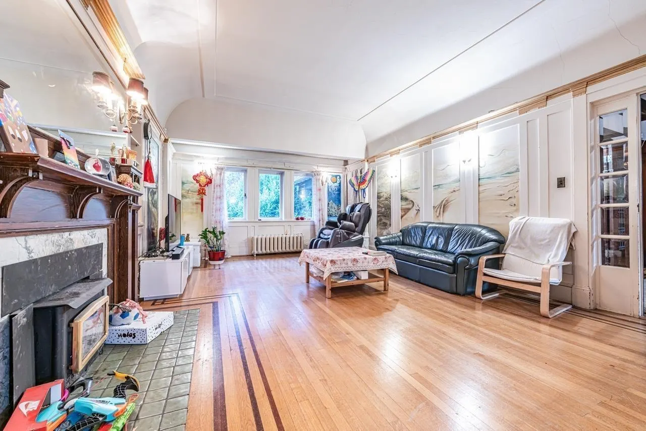 1790 Angus Drive