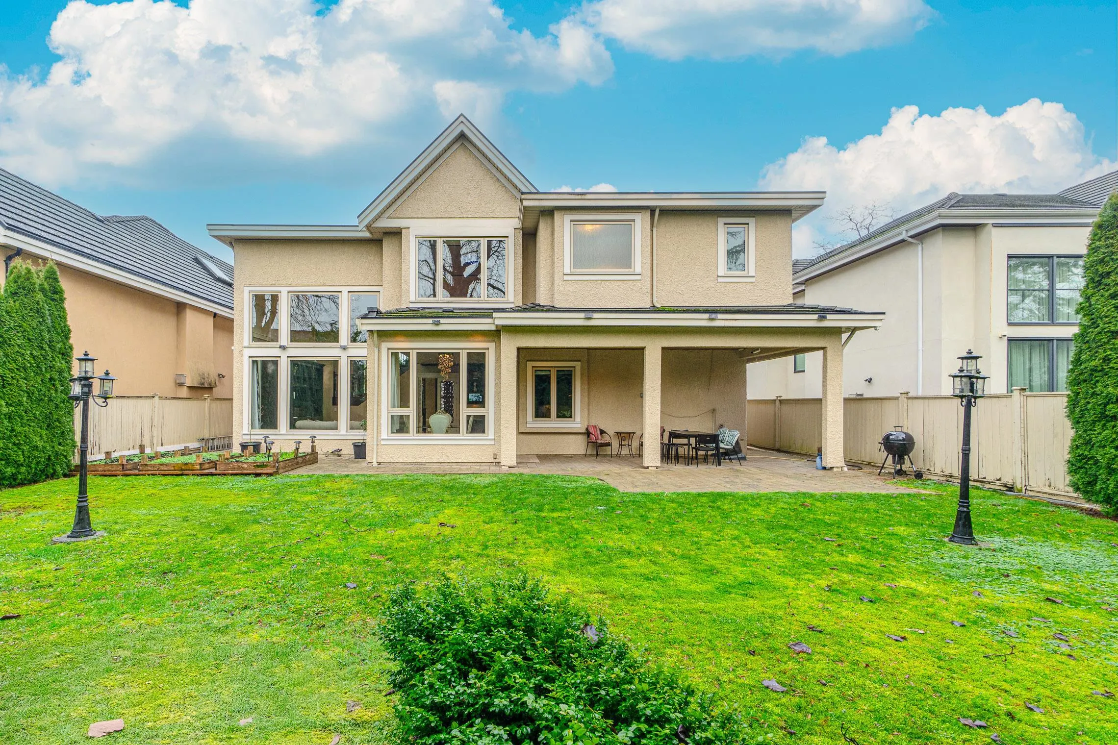 6680 Maple Road